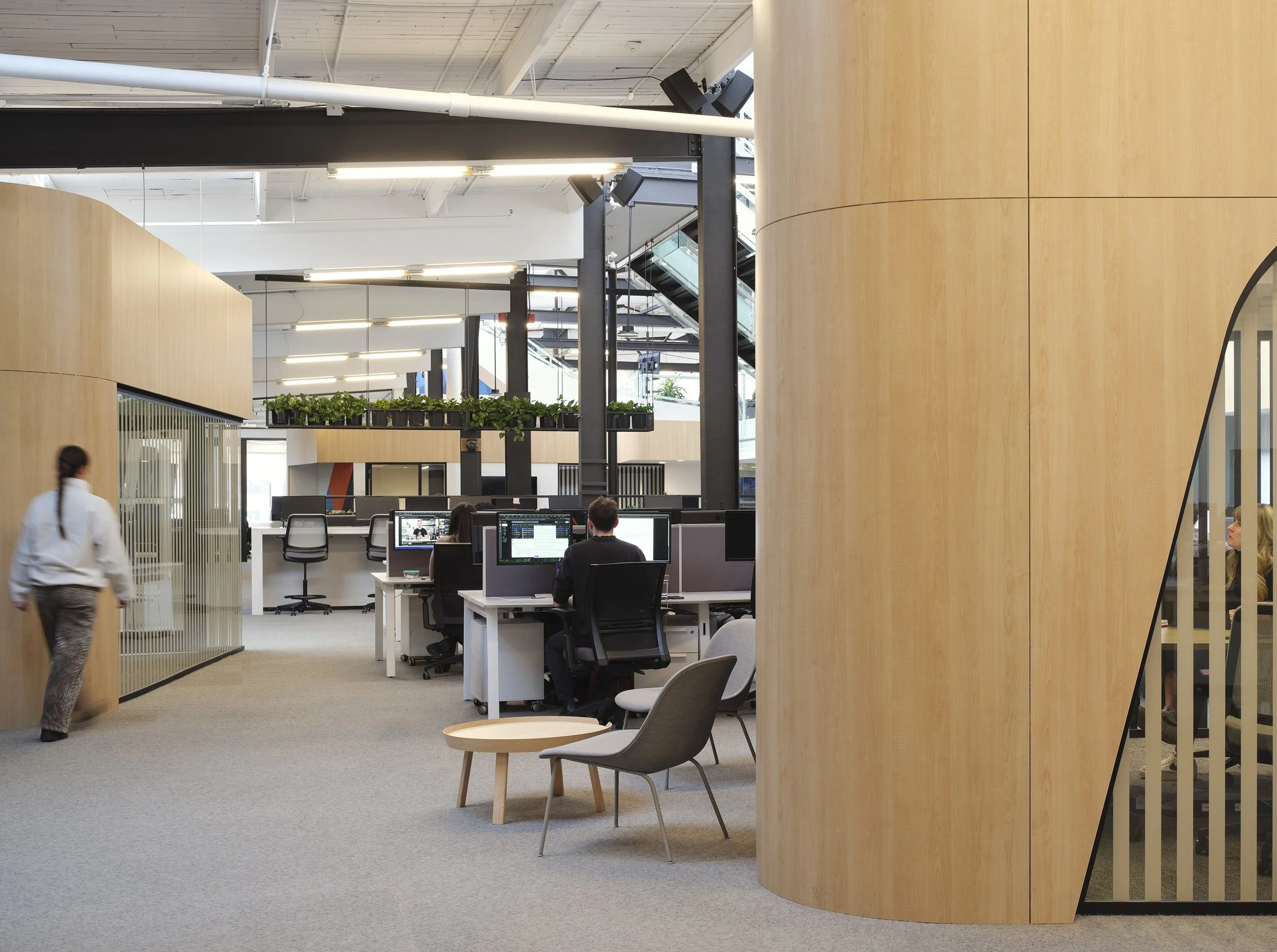 PlusCo_Set2_02_Riley Snelling.jpg