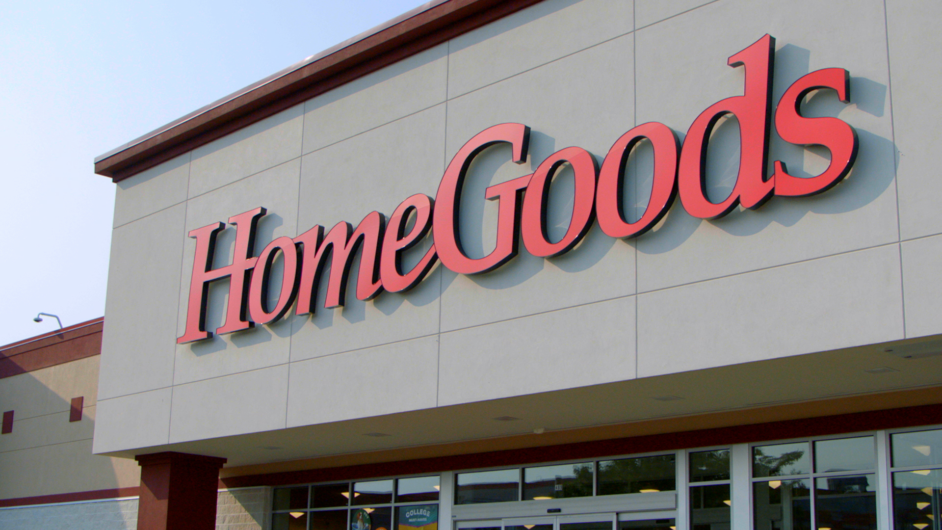 AD_AOO_04_016_BV_AD_x_HOMEGOODS_091124_STILL-01.png