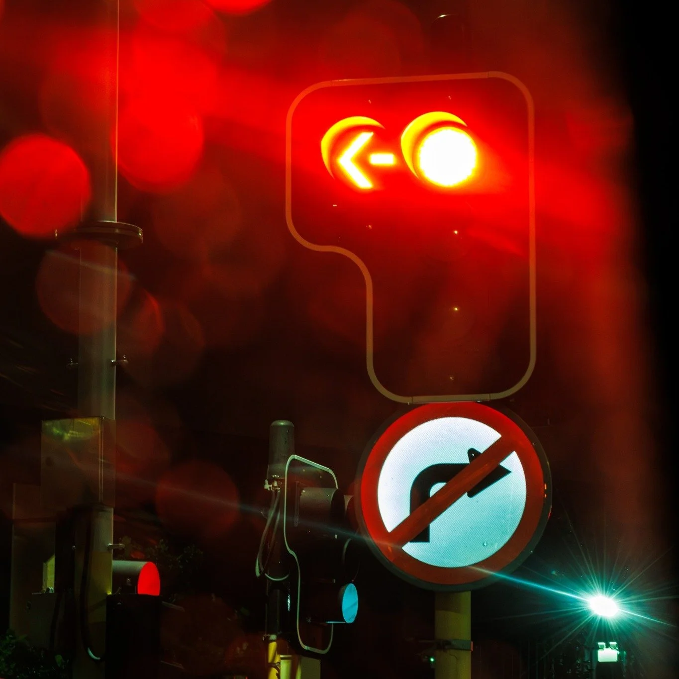 Went on adventure following all the summer rain last week and thought would see what we could find in the City, here's a couple of random pics of something a little different. Really enjoying this journey and challenging myself to think outside the b