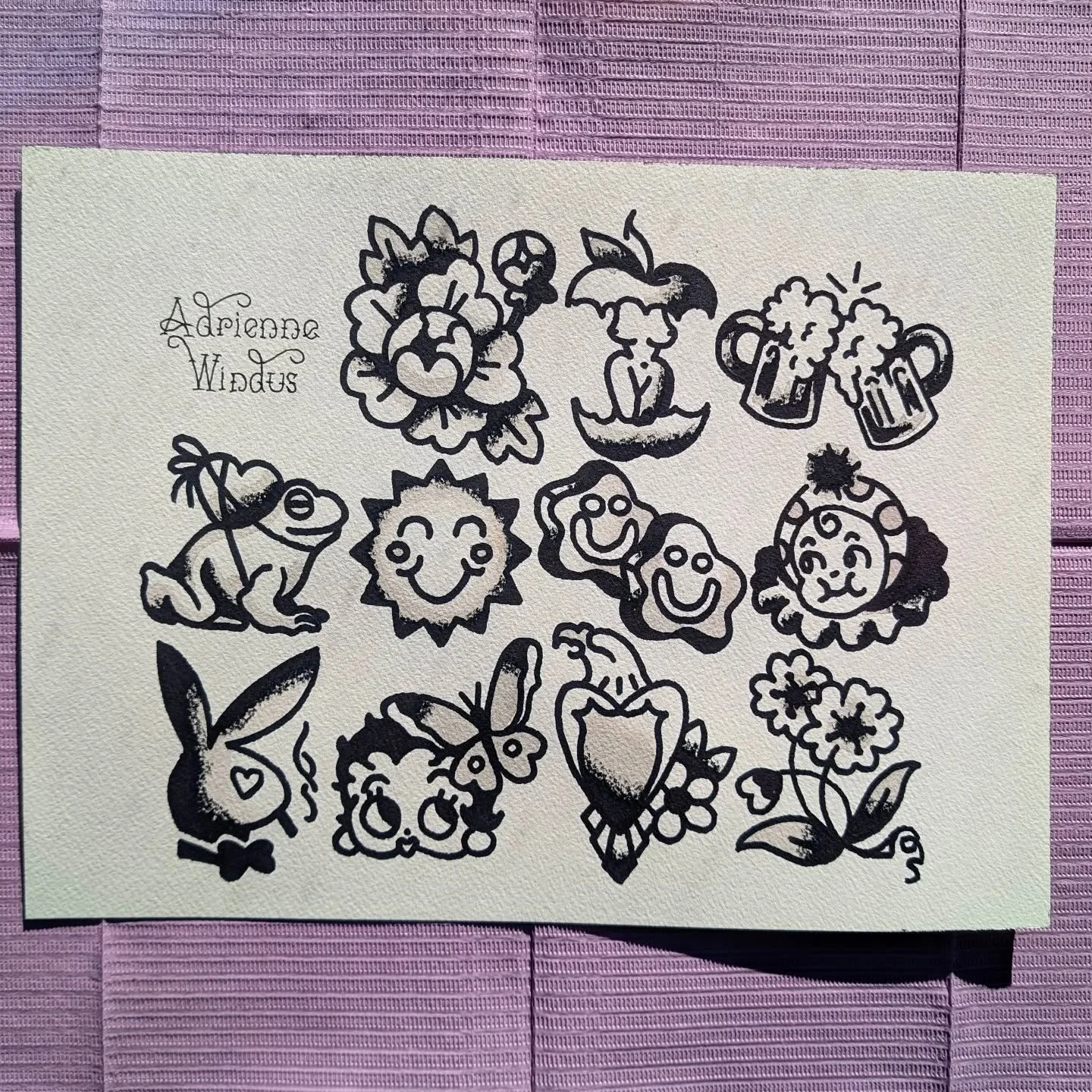 ✨VALENTINE'S SPECIAL✨ whole month of February! $100 black and grey or $140 color flash @rosebanktattoo DM me to book or walk in any Thursday, Friday, Saturday 
.
.
.
#traditionaltattoo #tattoodesign #tattoo #trad #traditionalflash