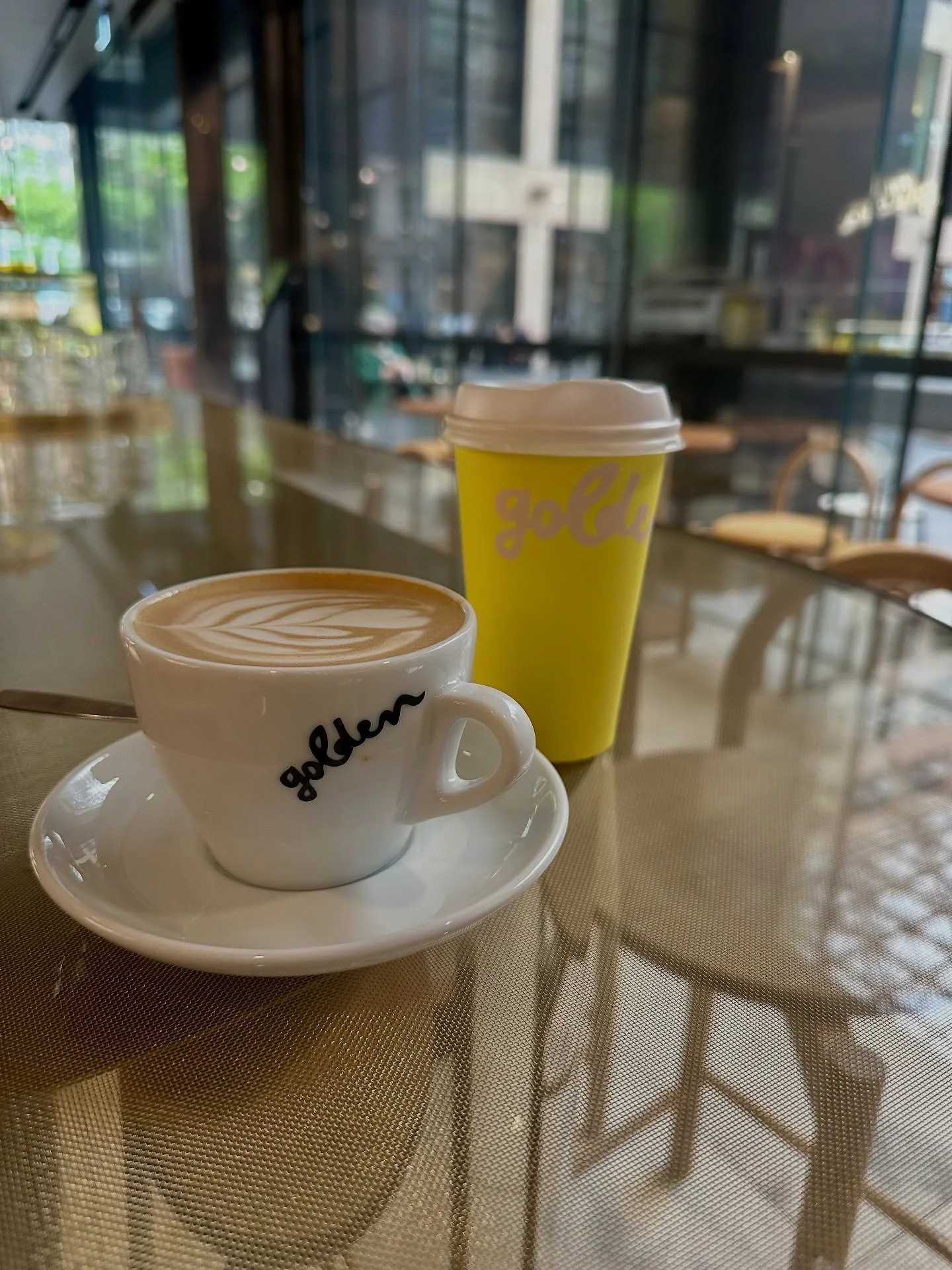 Monday starts here.
A perfect latte in a Golden cup, brewed fresh for the @collinsplace crowd.
If you need the best coffee to kick your week into gear, you know where to find us. ☕💛

#coffeemelbourne #melbournecafes #melbournecoffee #cafemelbourne #
