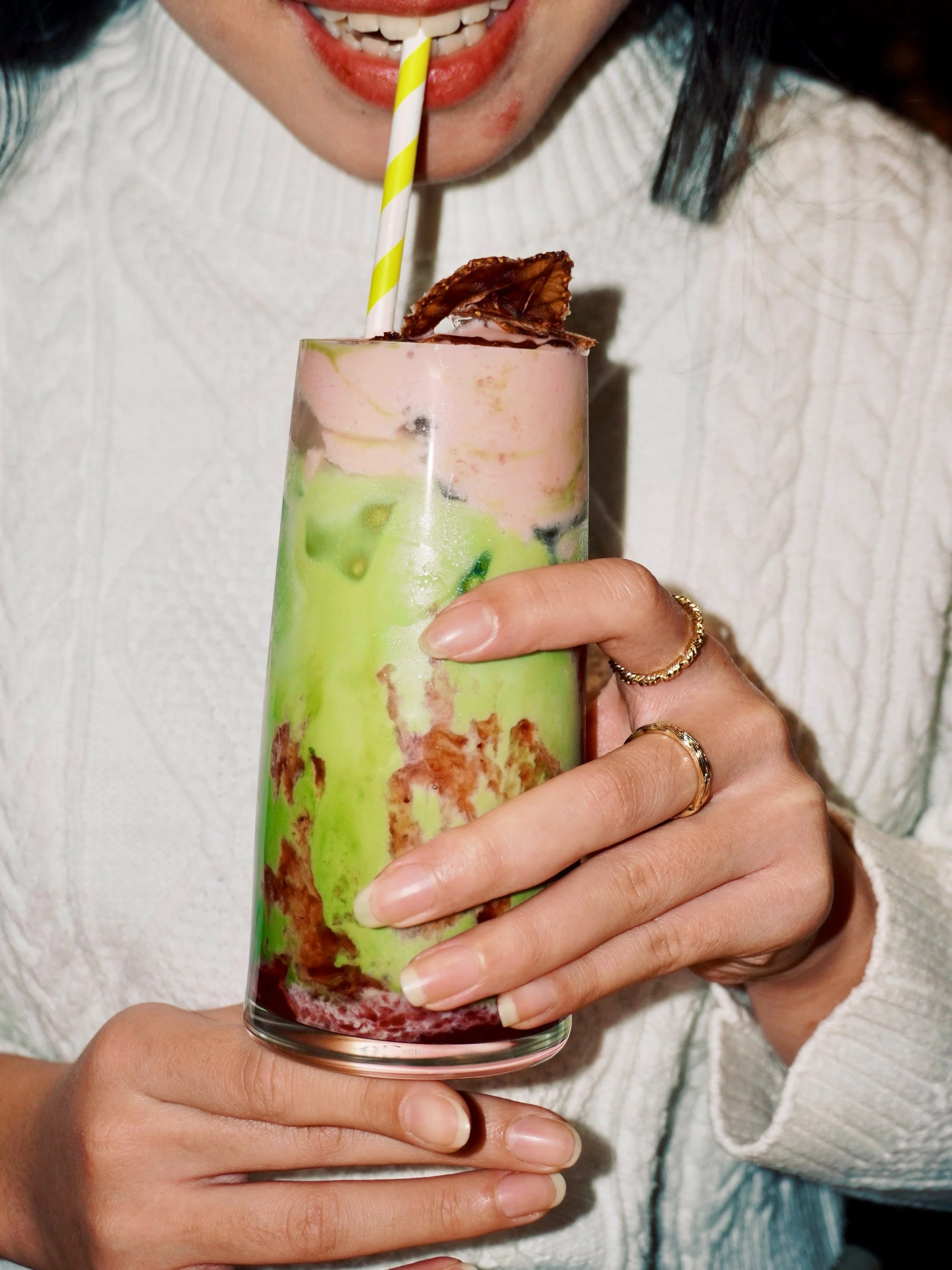 Pretty in pink. Calm in green.

Our Strawberry Matcha is giving sweet, creamy chaos in the best way possible. 🍓🍵

One sip and suddenly your iced latte feels boring.

#strawberrymatcha #melbournecafe #melbourneeats #whatsonmelb