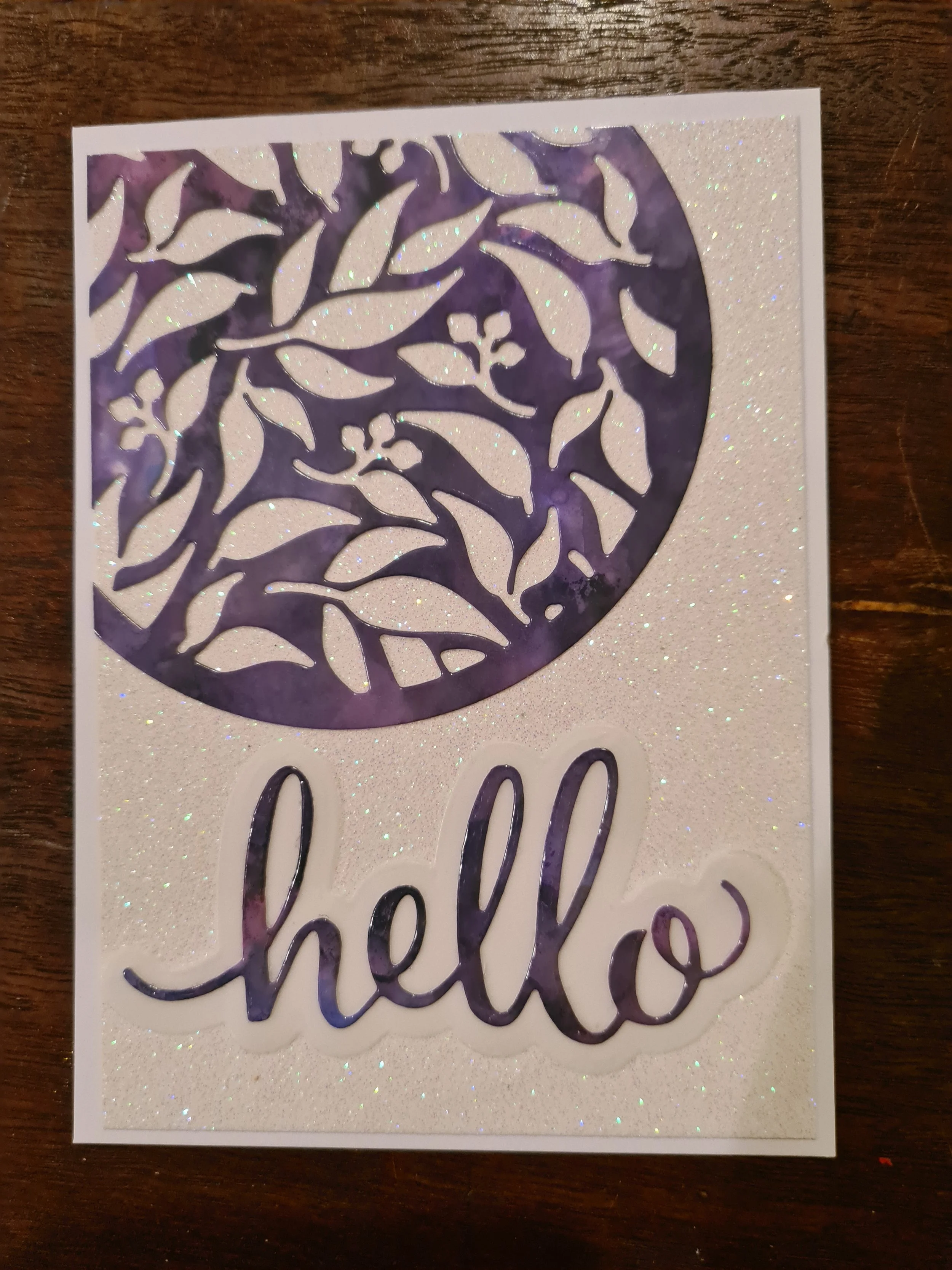 GS-Hello0020-die-cutting-purple-circle-white-glitter-background-hello.jpg