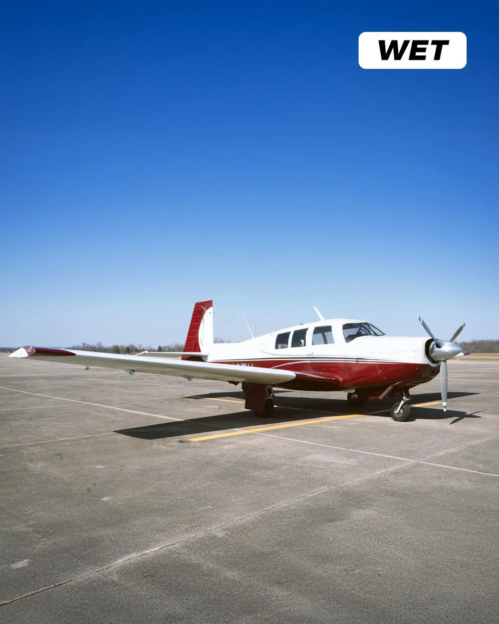 Mooney M20F N9427V at Indianapolis Regional Airport