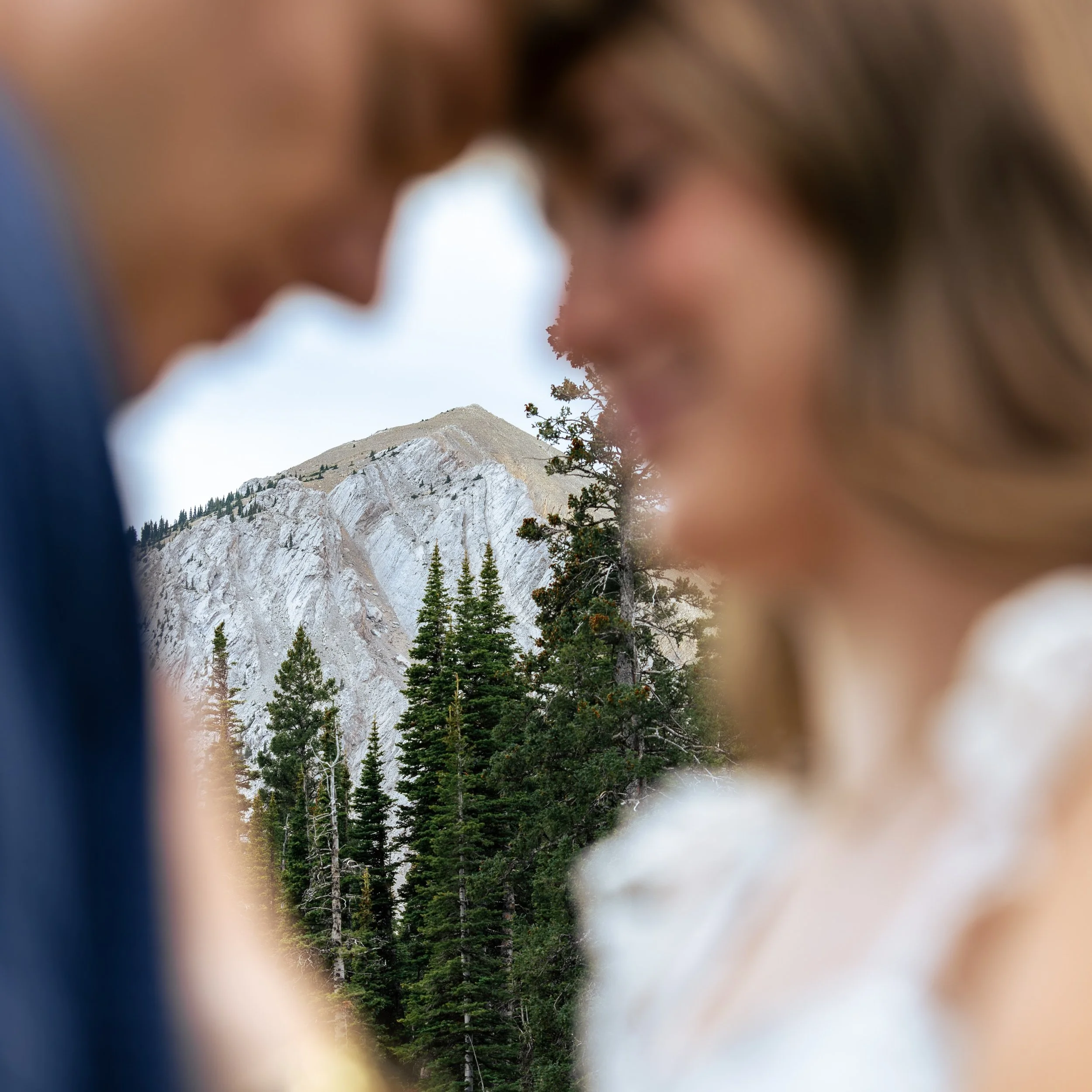Running around the mountains with some of my favorite people! Cannot wait for their wedding next year 💛
.
.
.
.
.
wedding photographer
montana wedding photographer
engagement photographer montana
engagement session
bozeman montana photographer
bozem