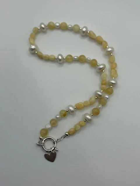 Bindi Bindi (Yellow Stone + Engravable Heart Necklace)