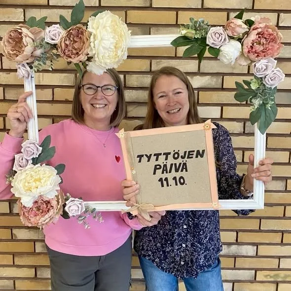 SI Naantali juhli Tyttöjen päivää taiteen ja tanssin merkeissä! 