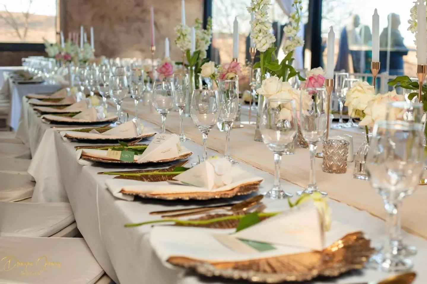 The Wedding of Dillon &amp; Nikkita 💍🩷
#wedding #Christianwedding #kznweddings #kznflorist #weddingdecor #weddingsetting #weddingflowers

Photography: @dwaynejamesmedia 
Venue: @netherwoodweddings