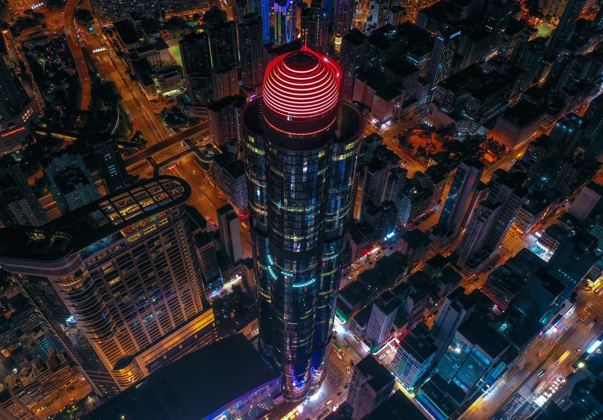 Hong Kong Night Photography Guide: Best Spots, Settings and an Evening Route