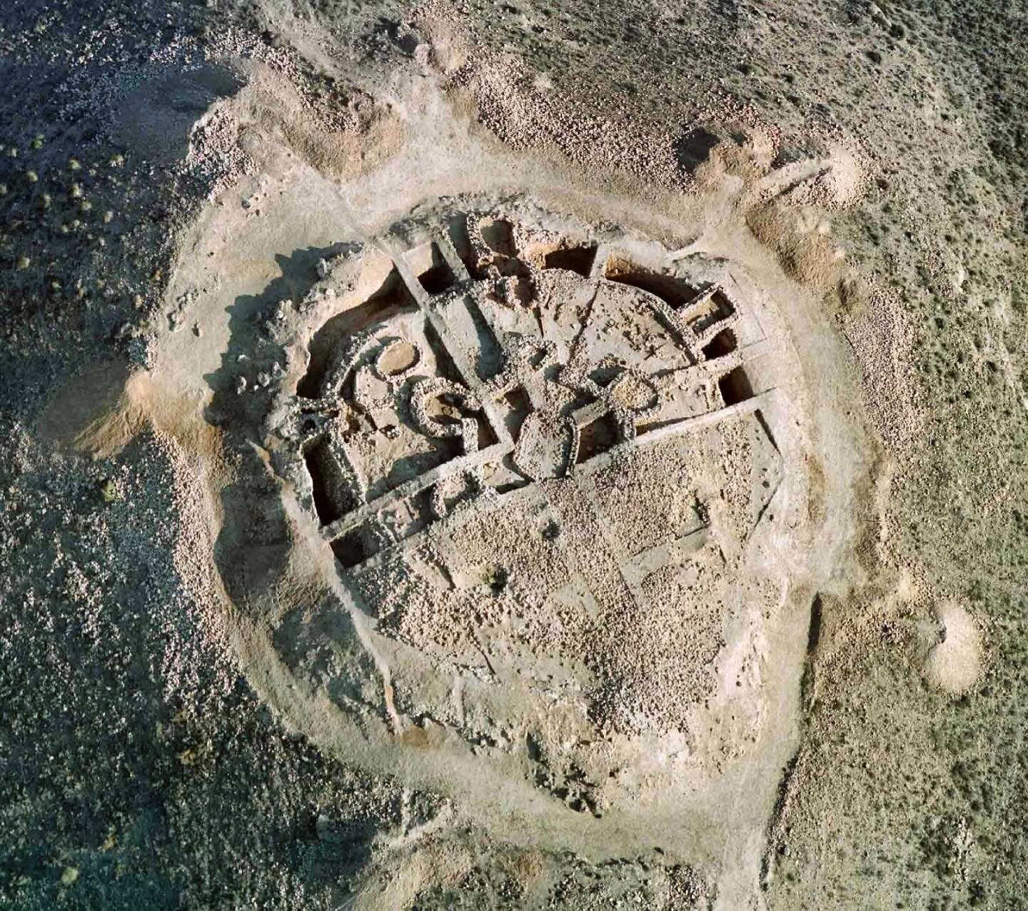 Inside a 4,500-Year-Old Community In Almeria

One of the planned excursions for our tweens &amp; teens is a visit to Los Millares, a 4,500-year-old Copper Age settlement near Almer&iacute;a.

Los Millares was an advanced society for its time, with ev