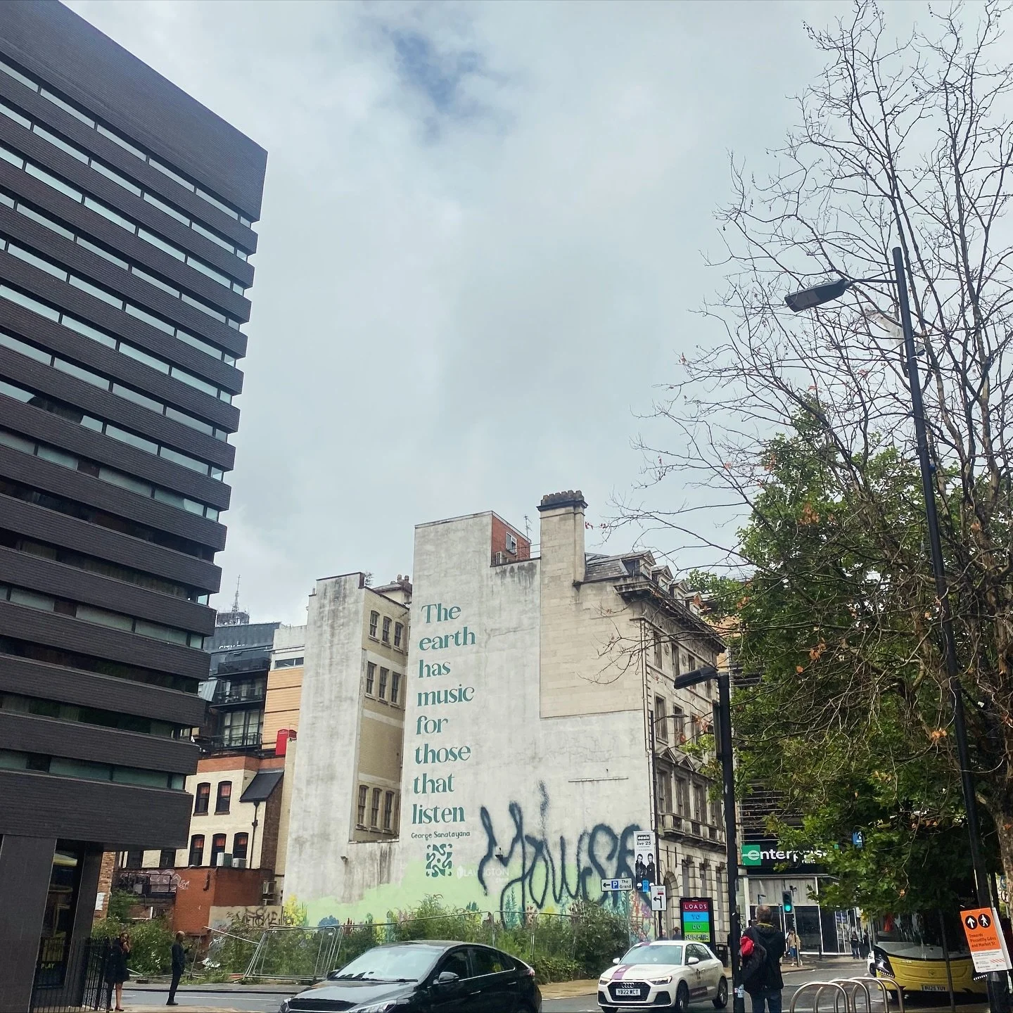 Trip to Manchester. Saw some art (including Billie).

Artists - Akinyemi Oludele, Ayo Akingbade, Santiago Yahuarcani