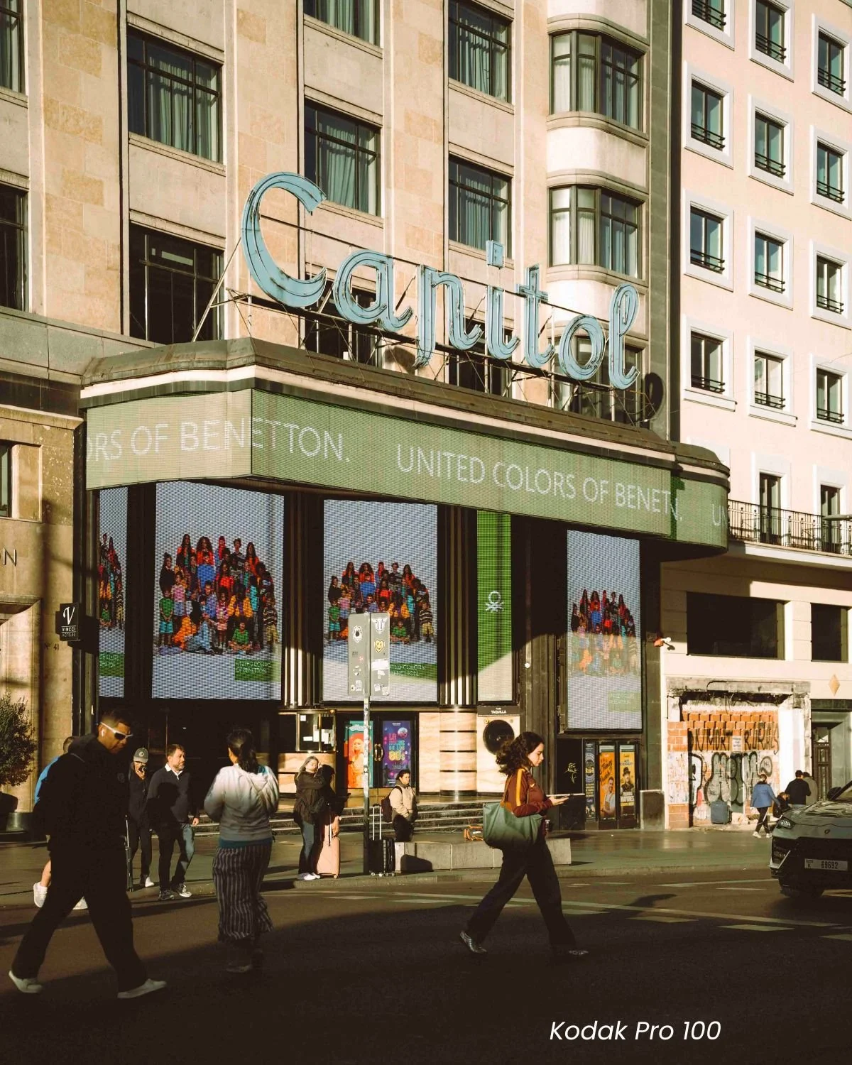 Kodak film presets for Lightroom, Kodak Ektar 100 street photography look, Kodak Vision3 500T cinematic night preset, professional Kodak Pro 100 film emulation, analogue urban wall art style presets.