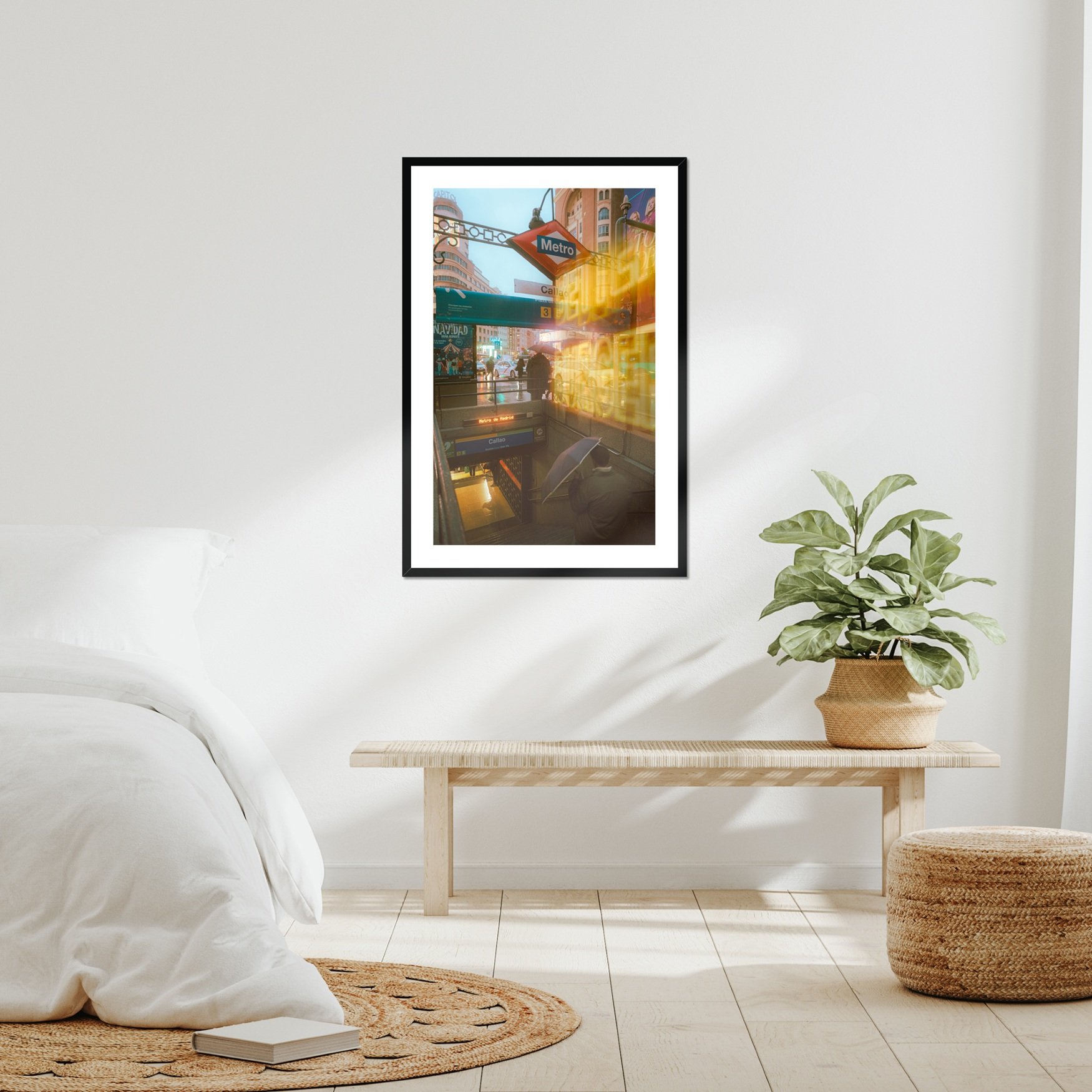 madrid-street-photography-gran-via-rain-moody-cinematic-retro-reflection-callao-urban-capitol-metro-subway-ejduranphotography-3.jpg