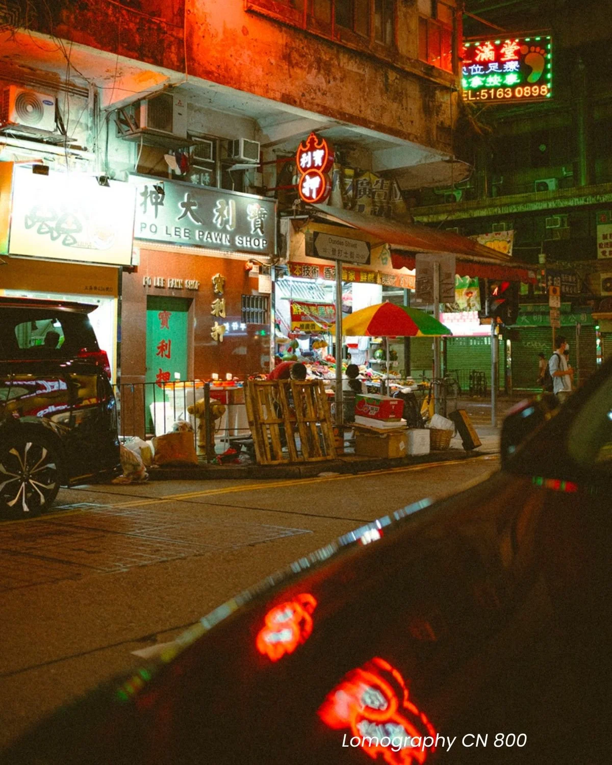 Lomography film presets for Lightroom, X-Pro cross processing effect, Color Negative 800 film look, Redscale 50 photography aesthetic, professional analogue film presets bundle by EJDuran