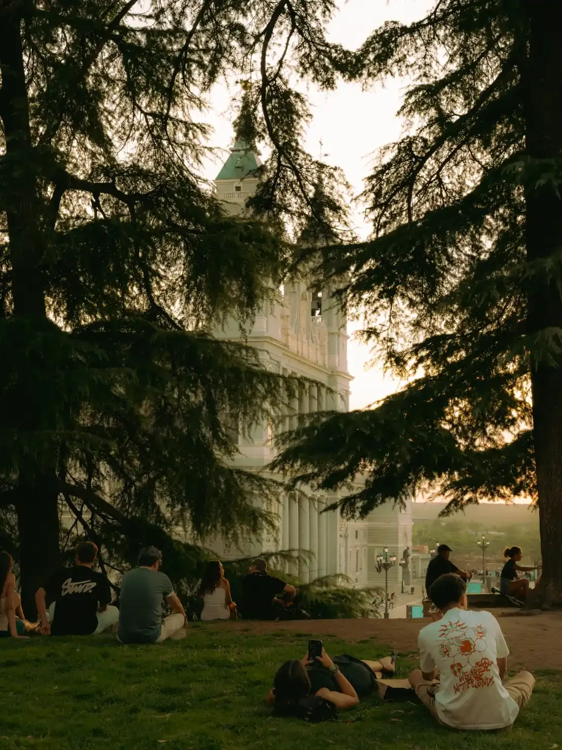 golden-glow-preset-lightroom-summer-dreamy-street-photography-nostalgia-ejduranphotography-6(1).webp