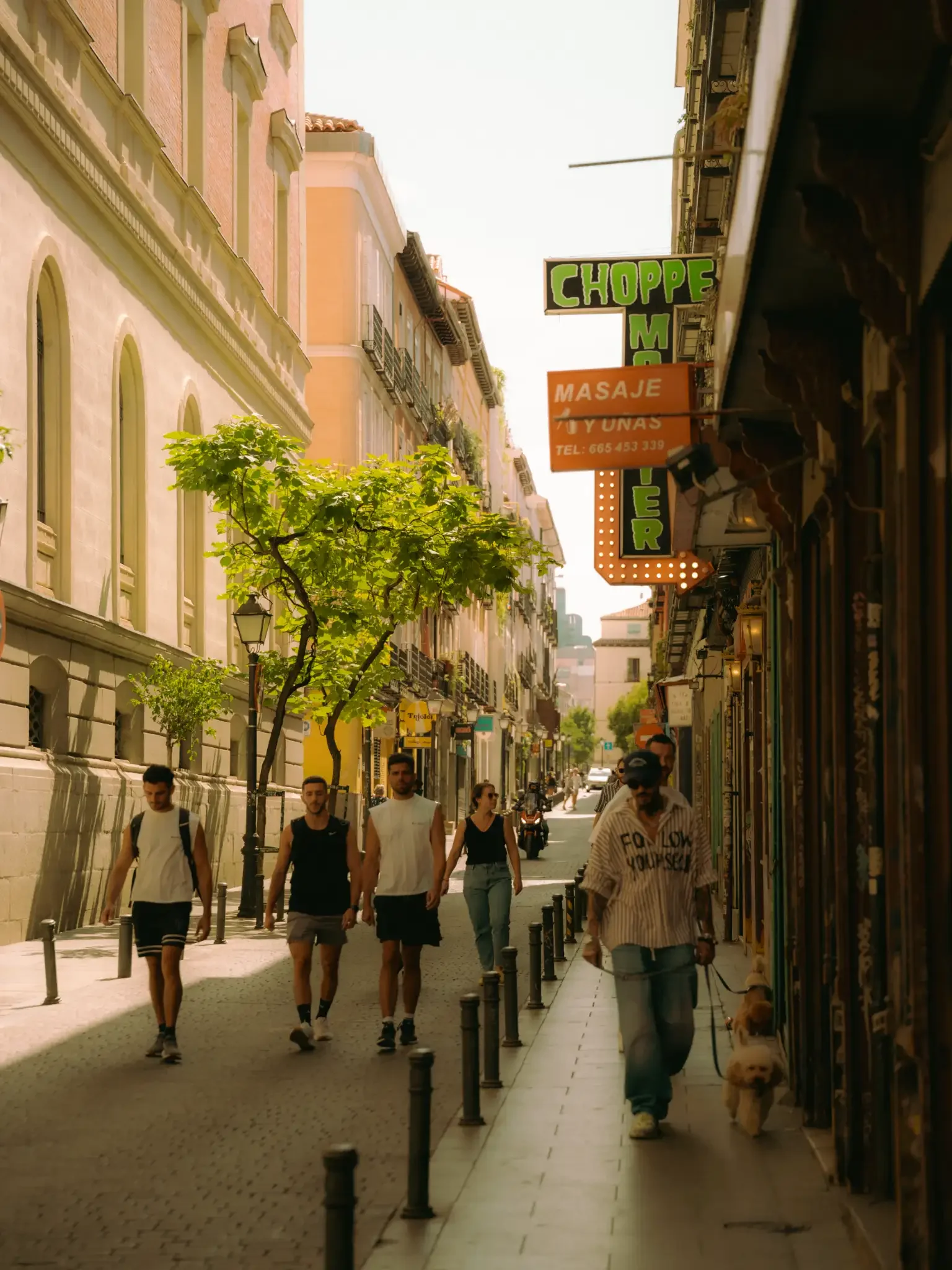 golden-glow-preset-lightroom-summer-dreamy-street-photography-nostalgia-ejduranphotography-4(1).webp