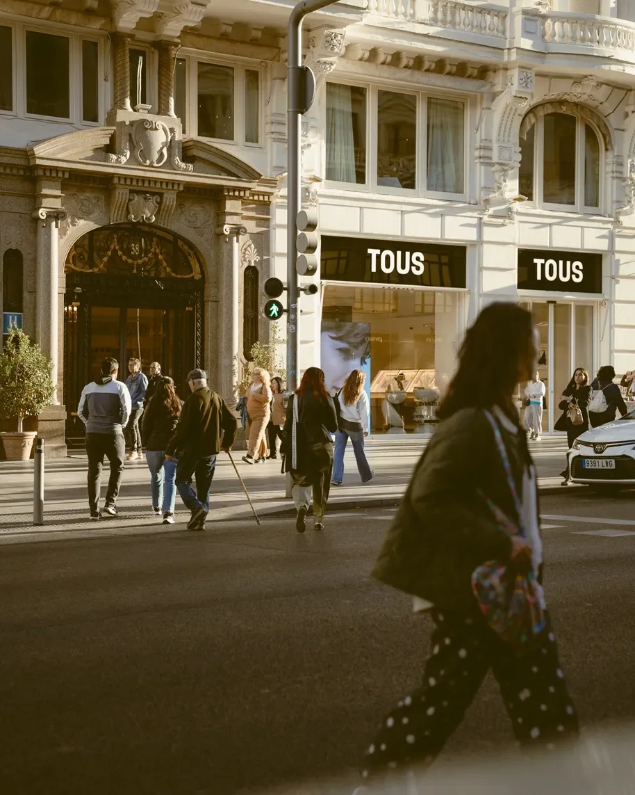 Cinematic street photography print edited with Kodak Ektar 100 preset, featuring vibrant reds, fine grain, and high saturation, perfect for night cityscapes and neon lights