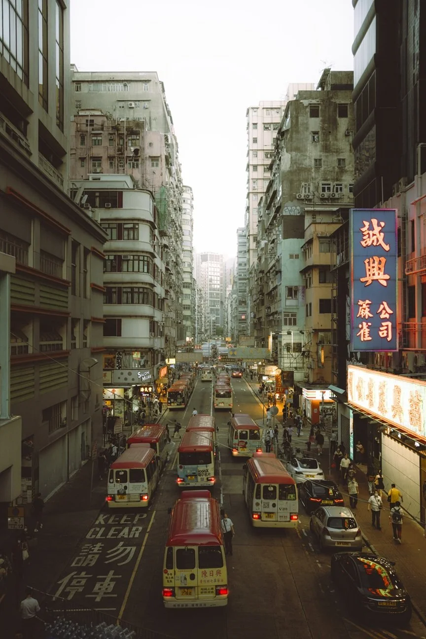 mongkok-hong-kong-street-photography-urban-cityscape-retro-vintage-neon-signs-sunset-minibus-kodak-pro-film-ejduranphotography.jpg