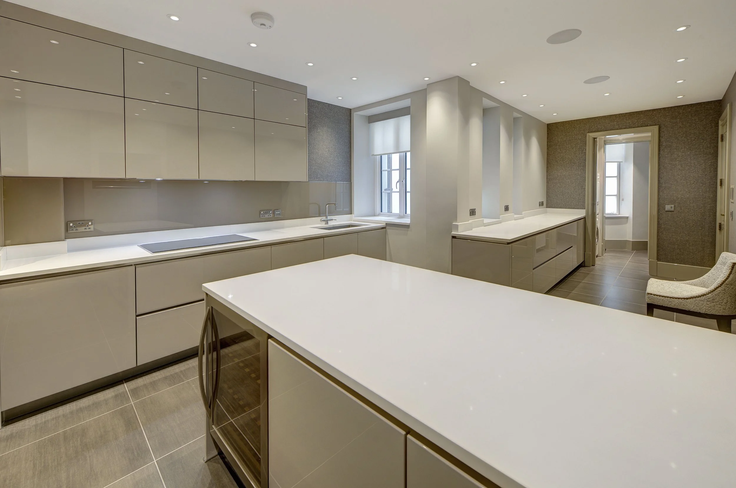18 abbey lodge park road 345608 kit3_RGB.jpg