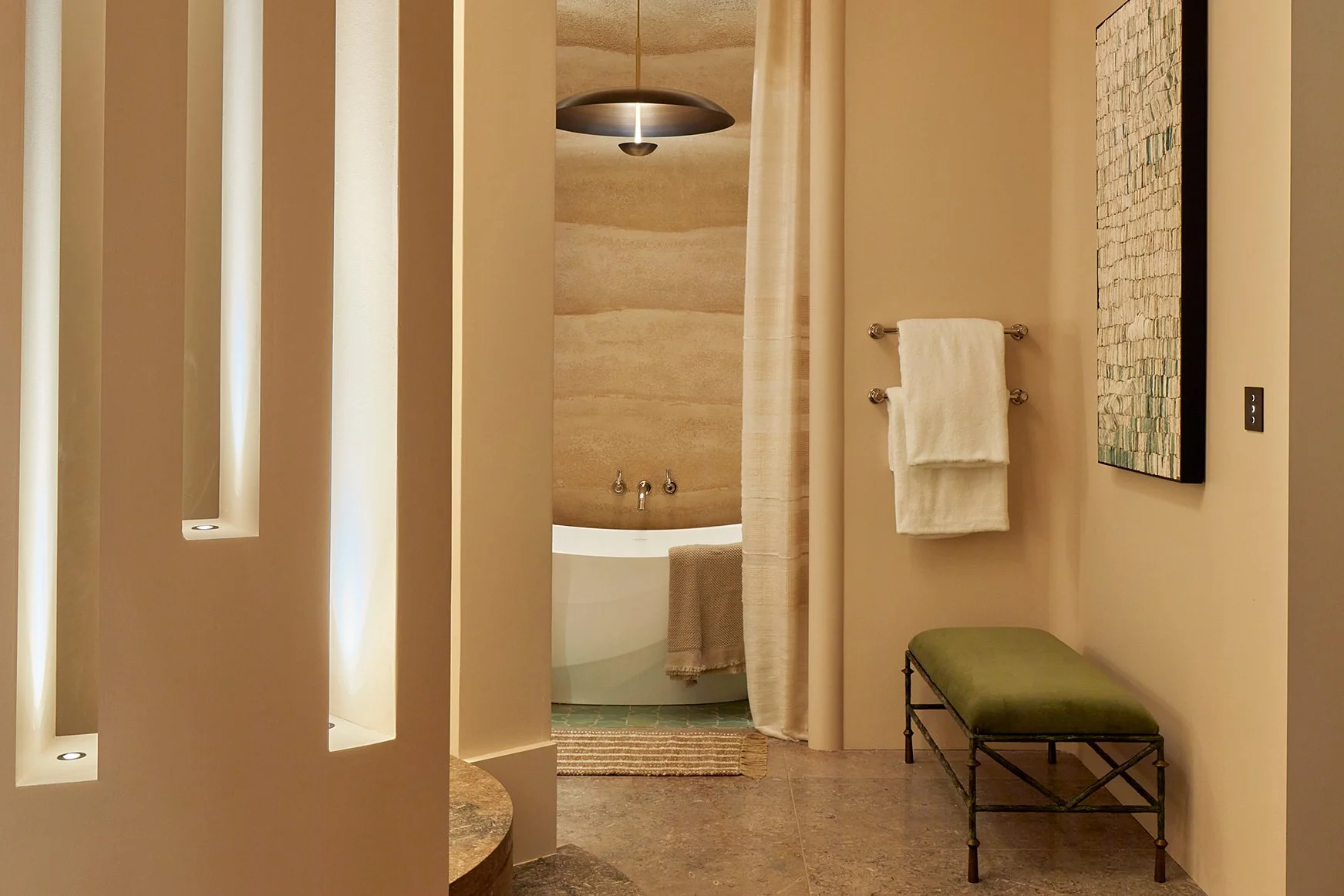 WOWhouse 2025 House of Rohl Primary Bathroom by 15o8 London_Photo_James McDonald022 1_WEB.jpg