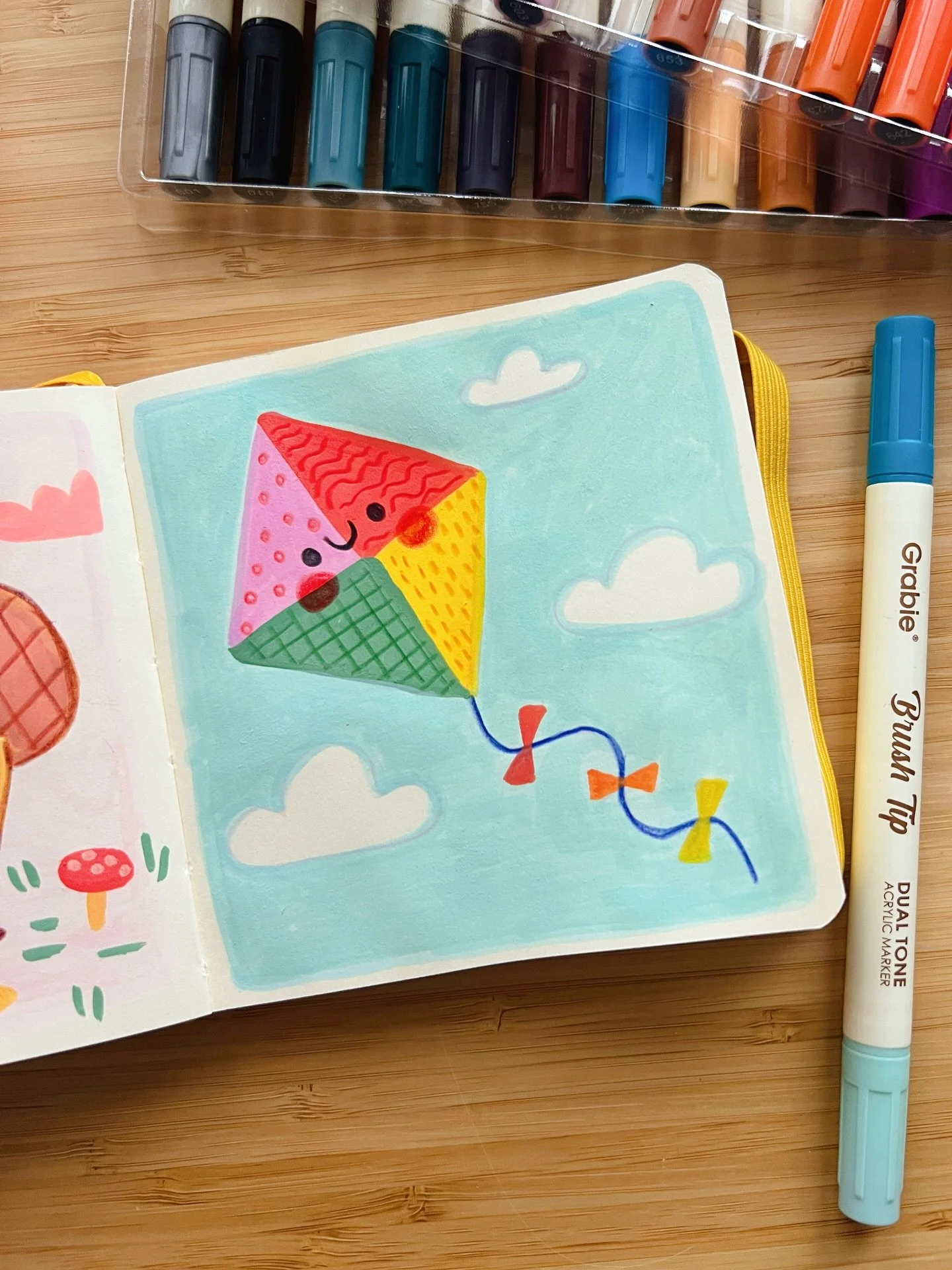 I think drawings don&rsquo;t always need to be very detailed to express a feeling. Sometimes simple and cute is enough.

This little kite was made with acrylic markers and coloured pencils 🪁

Swipe to see the details and tell me: did it work?

#cute