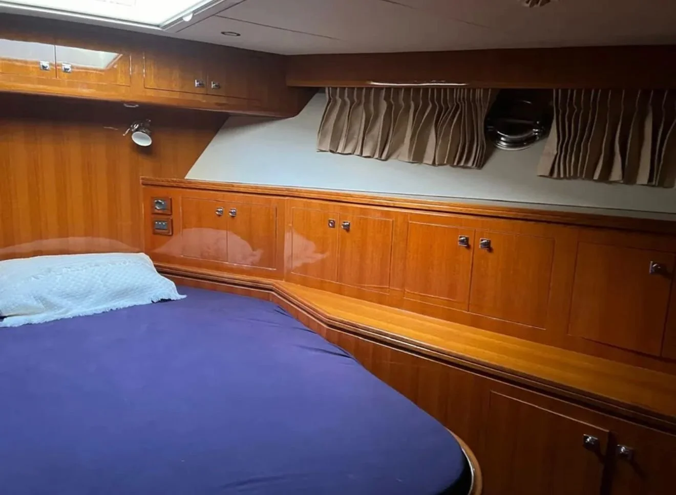 WhatsApp Image 2025-10-22 at 19.40.12 (3).jpeg