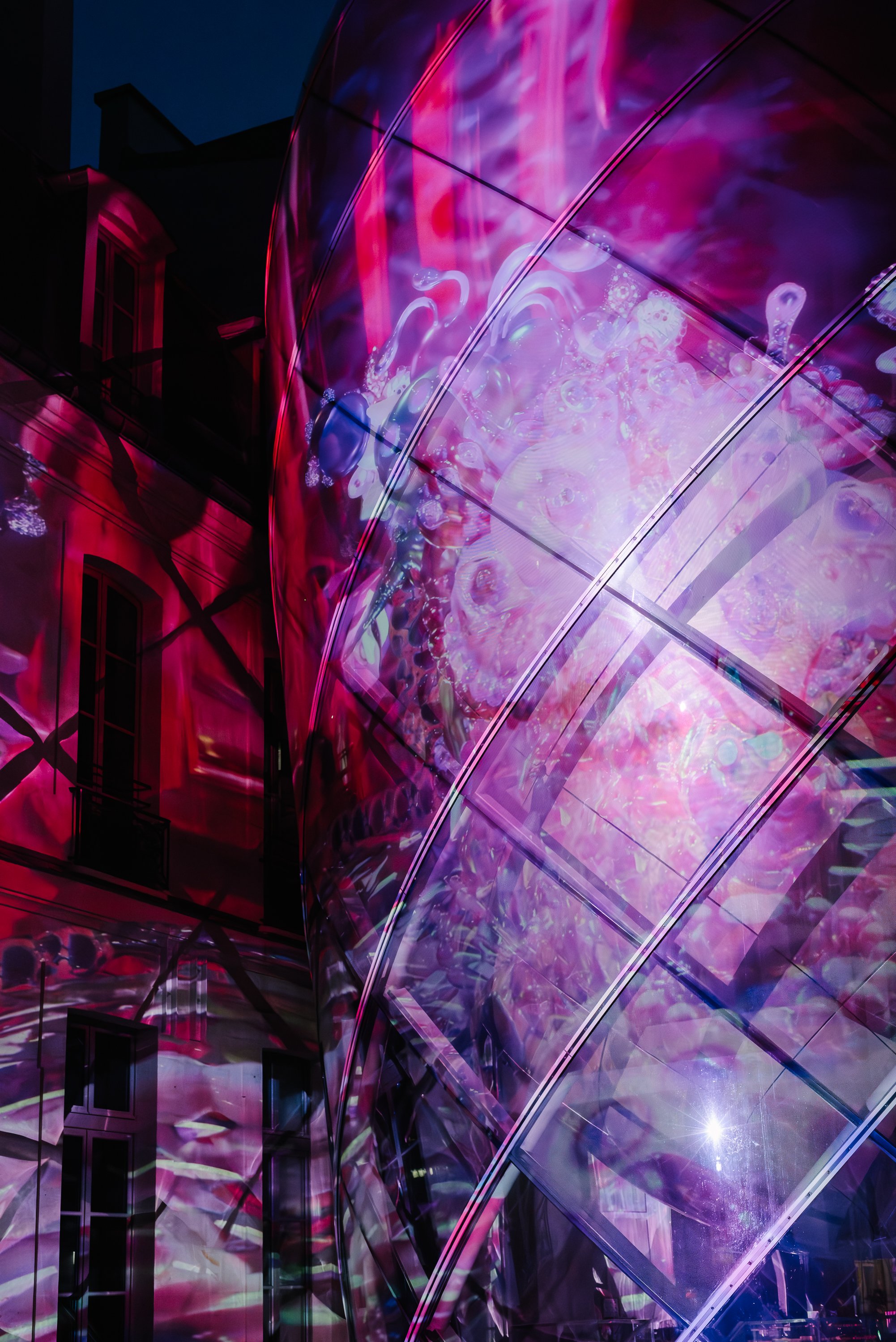 Nuit_Blanche_2026-Valentin_Ranger-Ines_Cherifi-060626-LOREAL-par-@adrienthibault-WEB-85 copie.jpg
