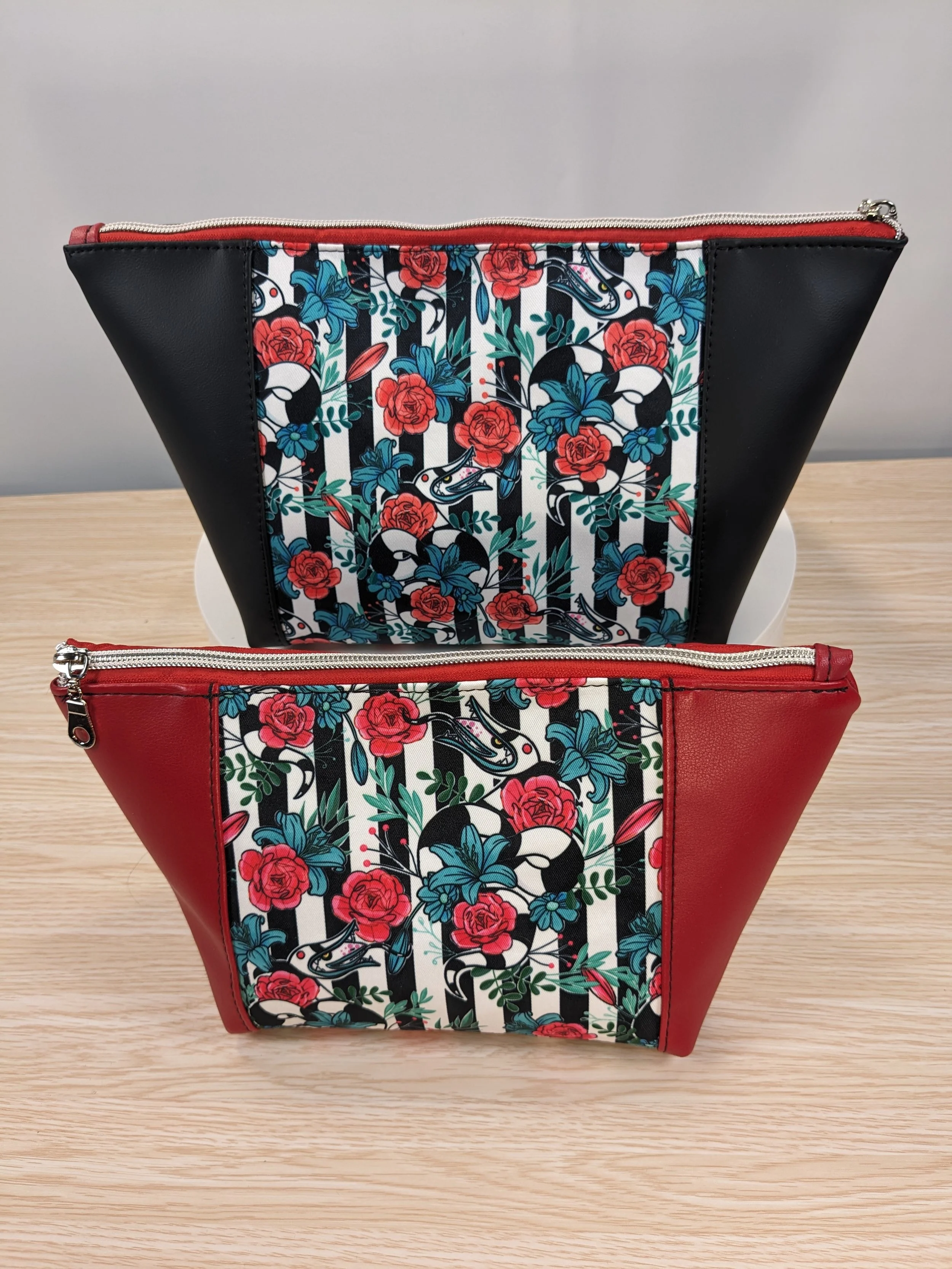 Floral Sand Worm Stripes with Red and Black Accents Make Up Cosmetic Bag Set