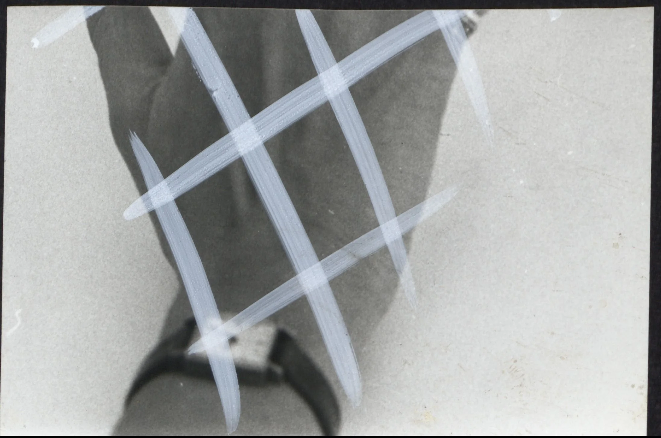 Foto hand, Kollectieve Kollage, 1976. Fotograaf Roland Van den Berghe. 