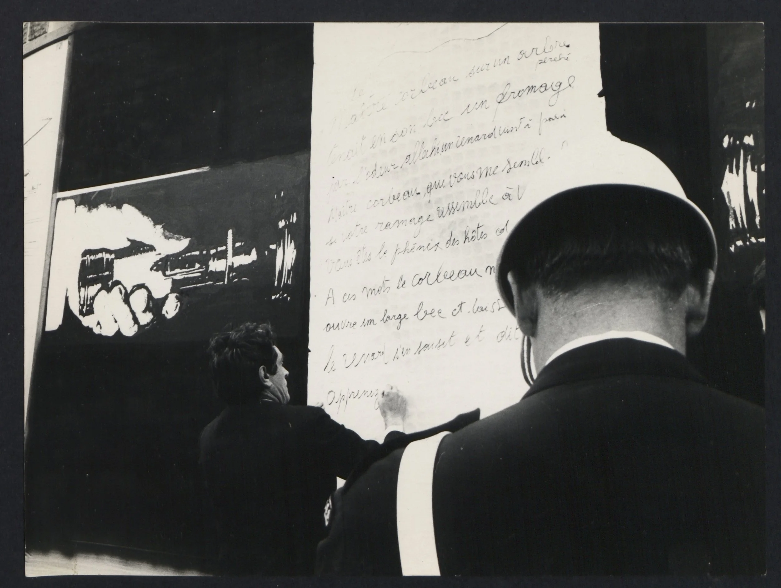 Foto happening tijdens de Britse theater week, Nieuwstraat Brussel, 1967. Fotograaf onbekend.