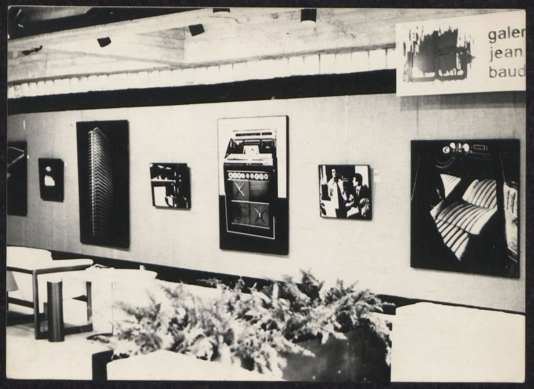 Foto tentoonstelling Reportage, 1967. Fotograaf Roland Van den Berghe. 