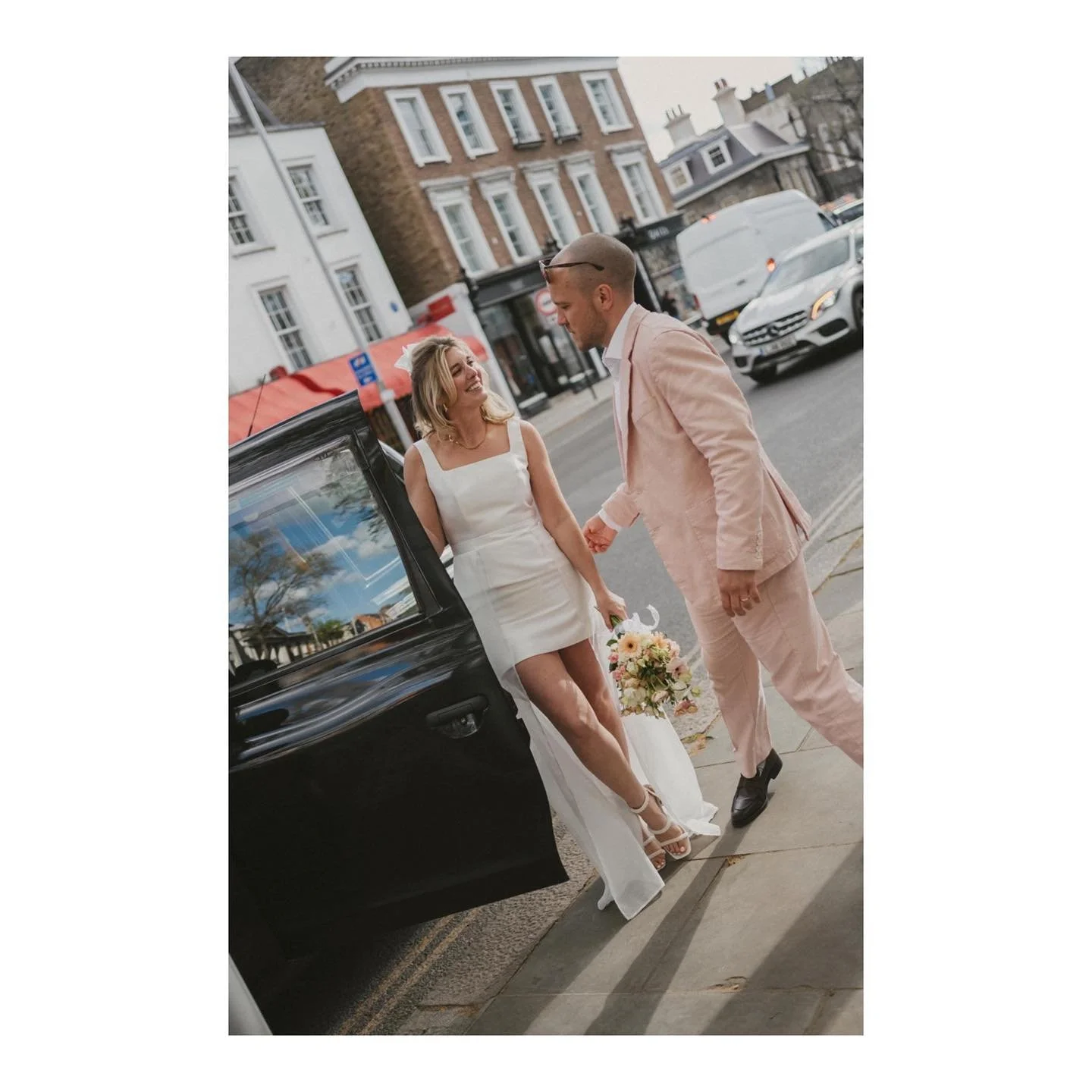 Micro weddings are my new fave...

📸 @picturerex_rekhadamhar 

#chelsearegistryoffice 
#microweddings 
#editorialwedddingphotographer 
#fashionphotography 
#influencerphotography 
#streetstyle
#streetstylephotography 
#lifestylephotography 
#essexph
