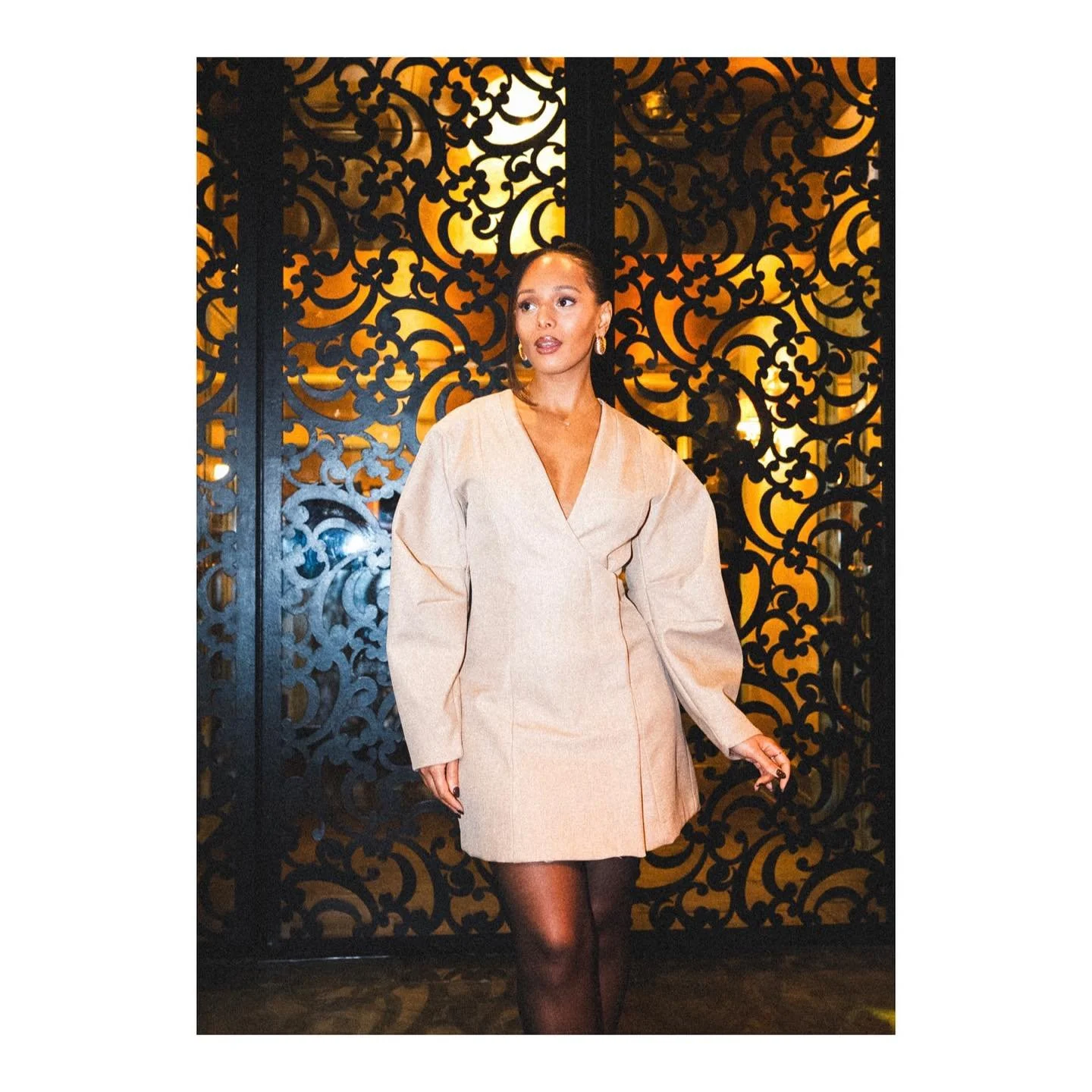 @zeenaxena for @elemis_uki @daphneslondon 

#fashionphotography 
#influencerphotography 
#streetstyle
#streetstylephotography 
#lifestylephotography 
#essexphotographer 
#shootproducer
#contentcreator 
#editorialphotography 
#profilephotography 
#bra