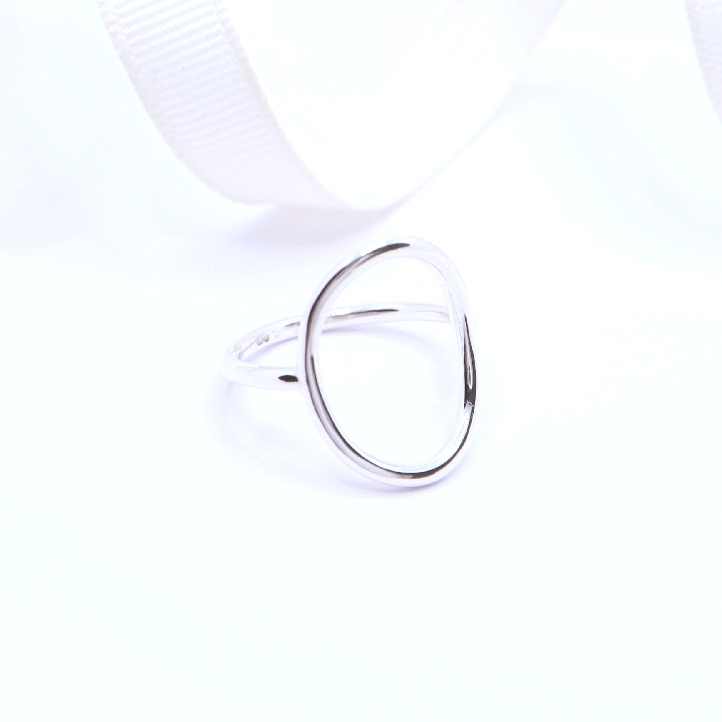 Silver+Shape+Oval+Ring.jpg