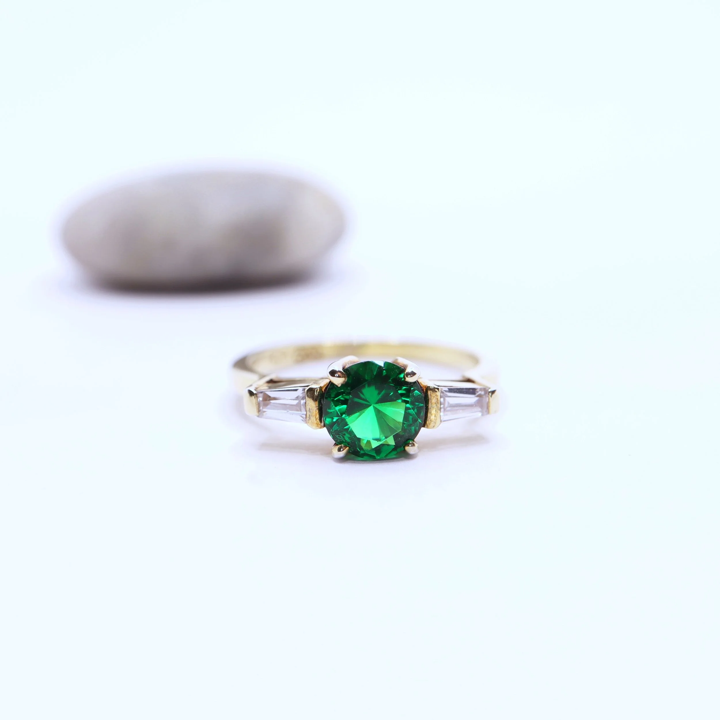 YG Emerald and 2 Baguette Dias Ring. 291-YG-E-2D. 4995, 5155, 5355.jpg