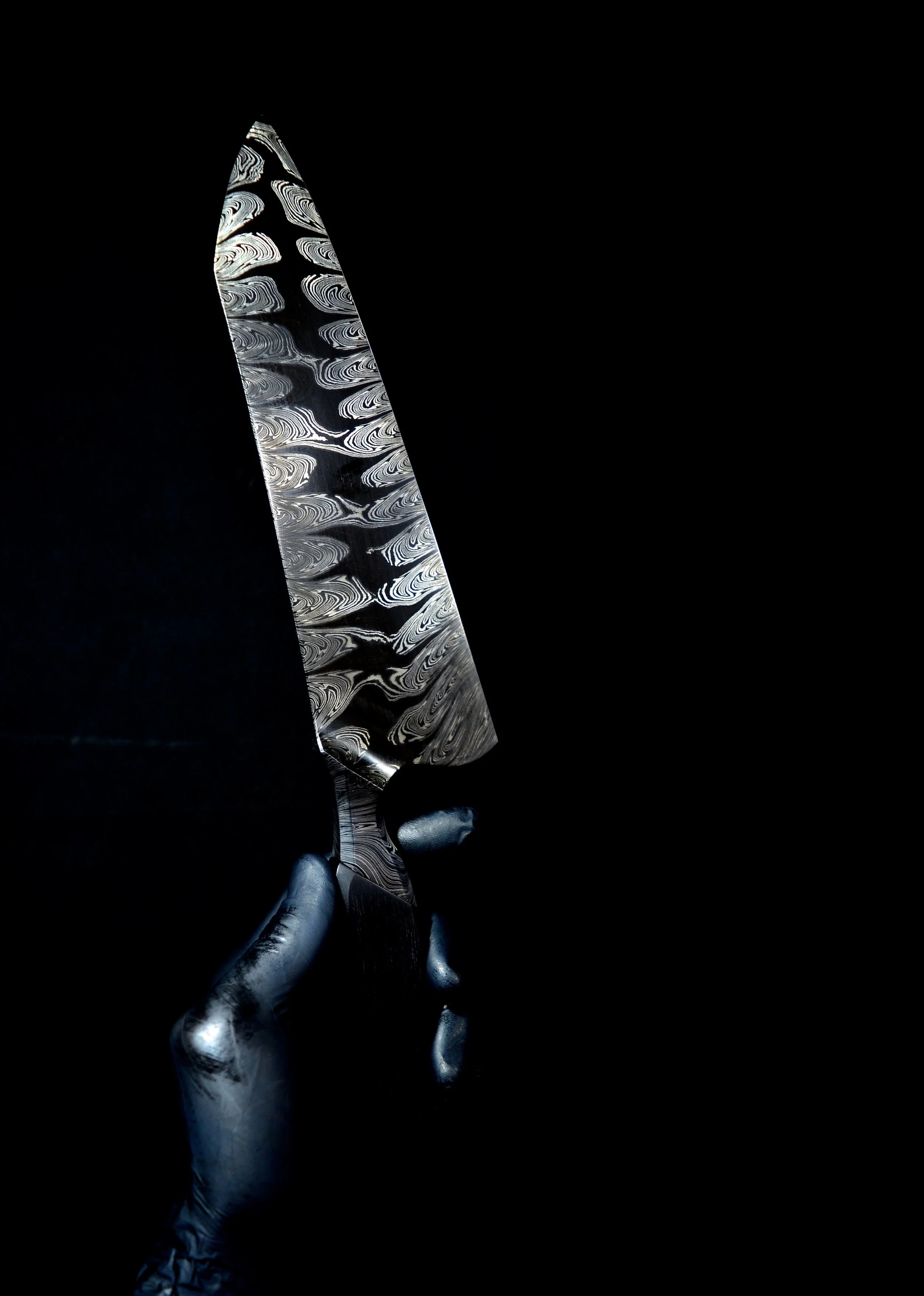 Gyuto facets twisted damascus - Ebony handle