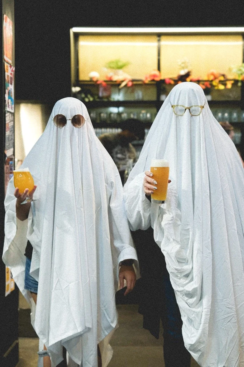 Boos & Brews (Midlo)