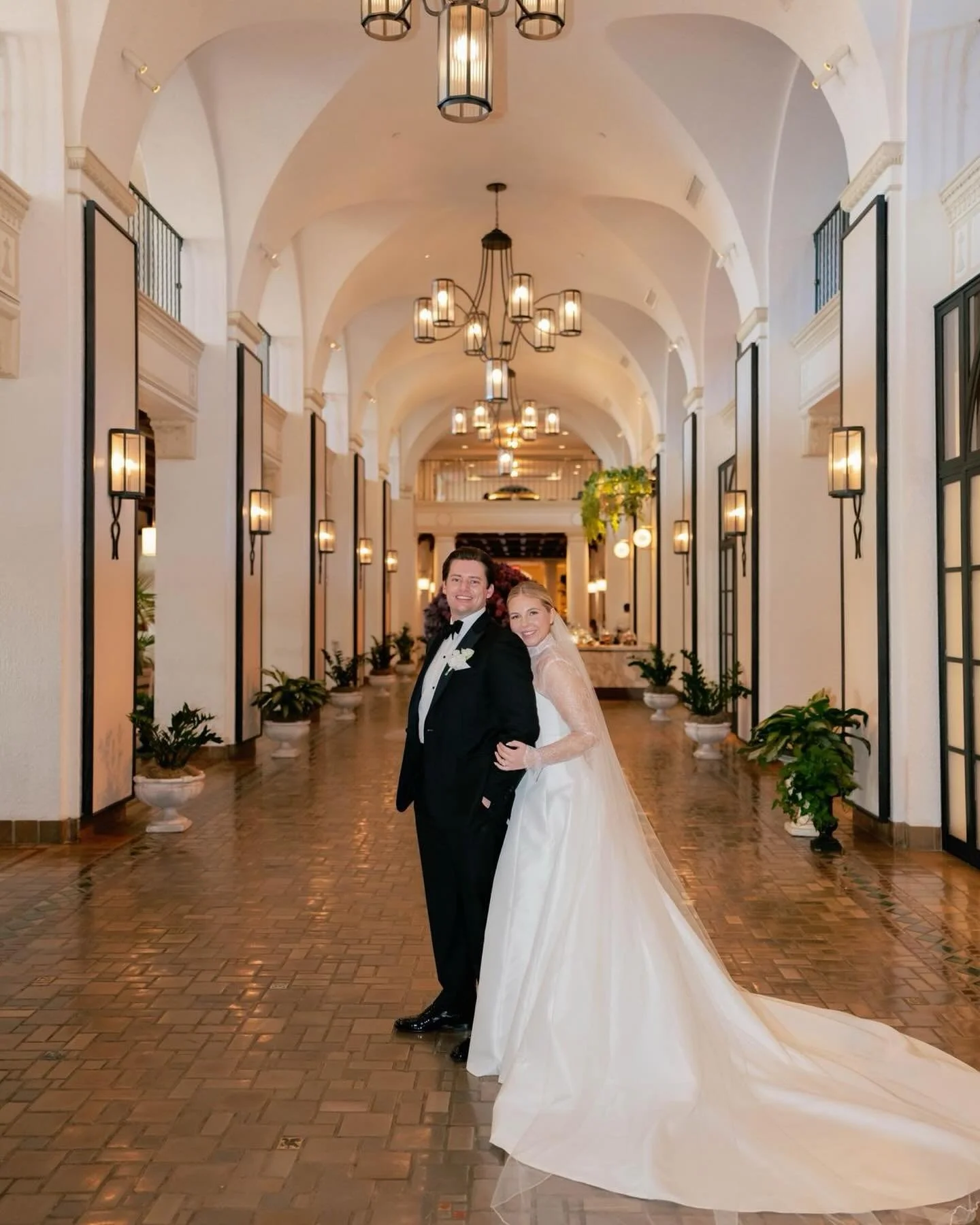 Stephanie &amp; Brady&rsquo;s wedding day 🕊️ 1.10.26
Planning &amp; Day of Content: @elegantaffairsbydesign &amp; @samanthaelegantaffairsbydesign 
Design: @danyleelegantaffairsbydesign 
Bride: @stephvmccann &amp; Groom: @bradyliketom
Beauty: @samant