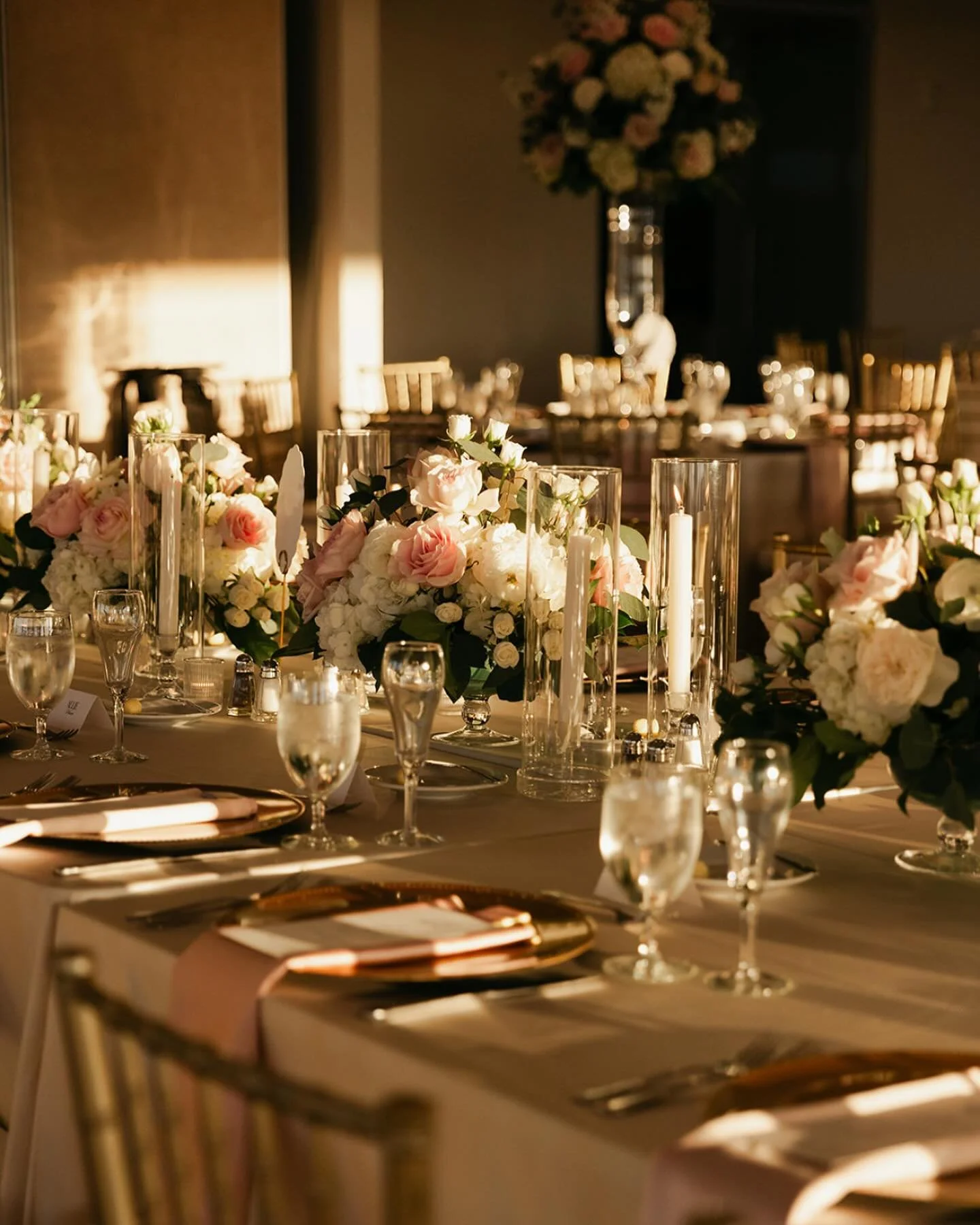Spring is almost here and we couldn&rsquo;t be more excited! 🌤️

Longer evenings, soft golden light, and fresh blooms. Tablescapes layered in blush, ivory, and candlelight glow. There&rsquo;s something so special about the start of a new season &mda