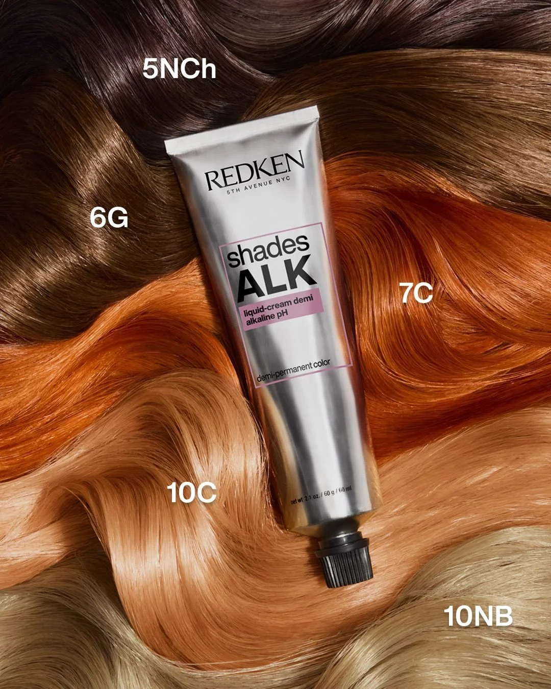 NEW from Redken: Shades ALK Liquid-Cream Demi 🎨
Alkaline demi technology delivers:

🖤Up to 1 level of lift
🖤Up to 75% gray coverage
🖤Lasts up to 8 weeks
🖤50 fully intermixable shades for true-to-tone results

From the #1 demi brand in profession