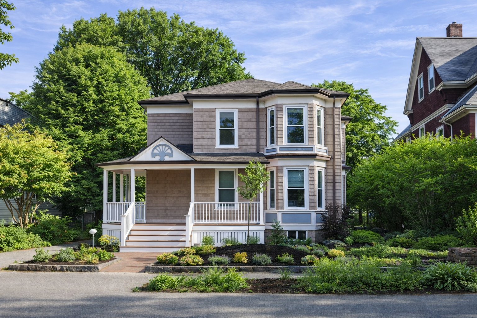 19 Forest St, Newton