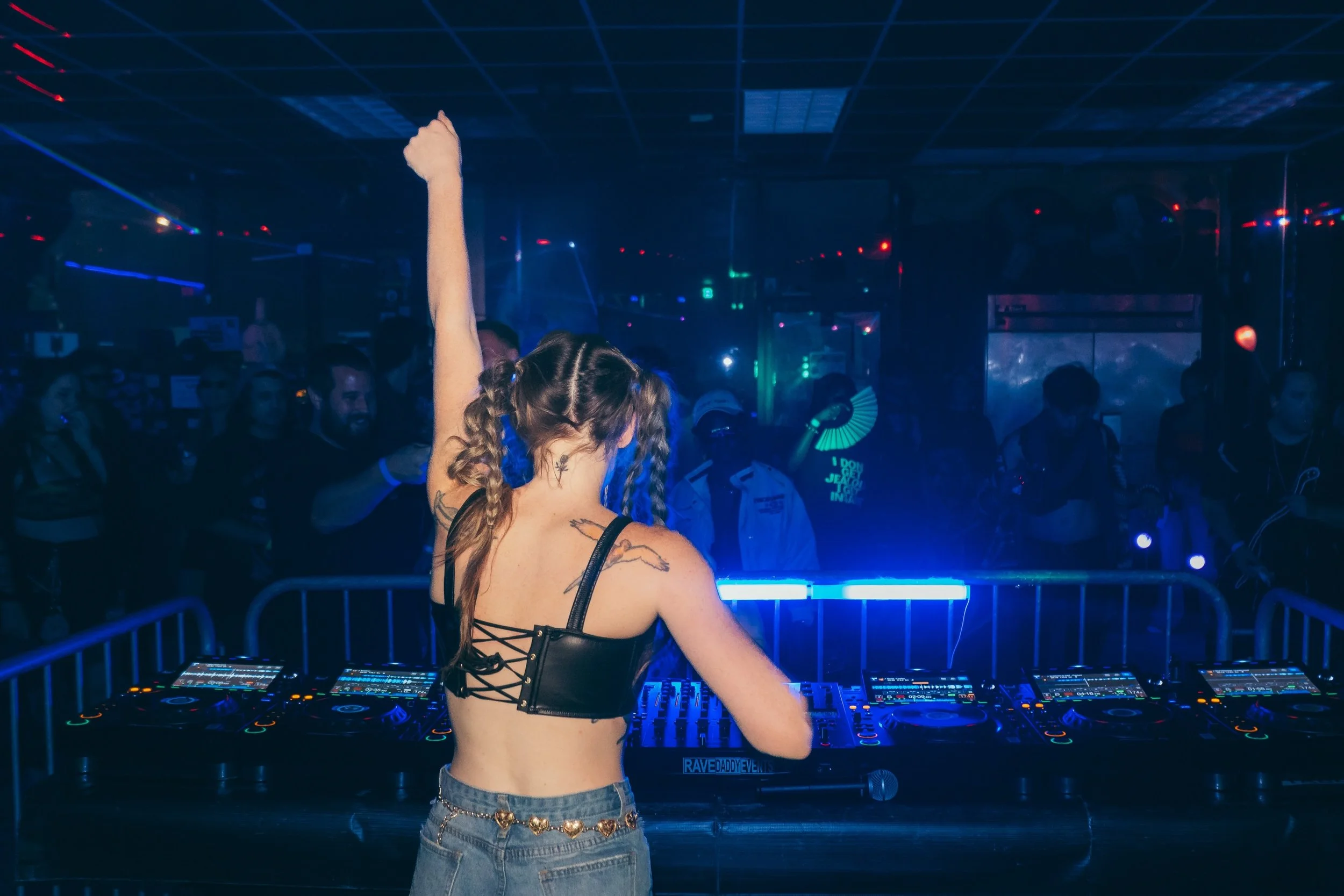 Four words, I LOVE YOU GUYS, or THAT WAS FREAKIN AWESOME! TK the 6 decks were a vibe, let&rsquo;s do it again? 

But seriously thank you to all the DJ&rsquo;s that played, all the beautiful faces that came out, and a big shout out to @dvhq.events  @t