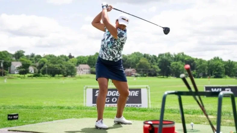 The In-Swing: Why shape matters more than strength. 