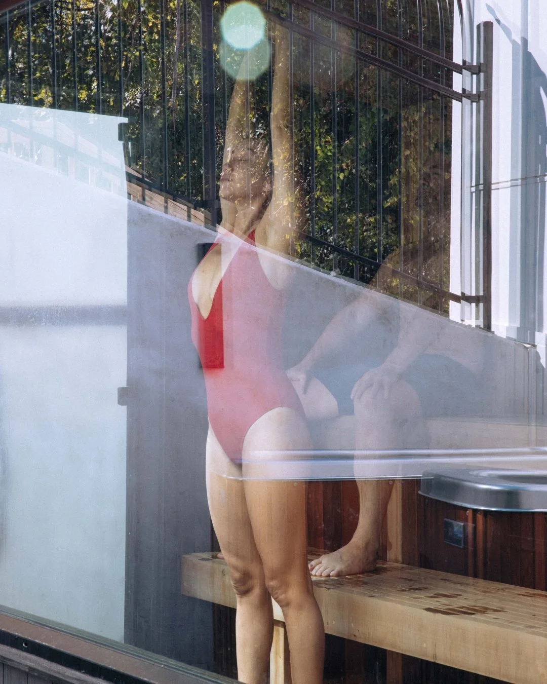 Hot + (un)bothered 🔥
Because 20 minutes in the sauna can lower stress, boost circulation, and help you handle the heat of everything else.