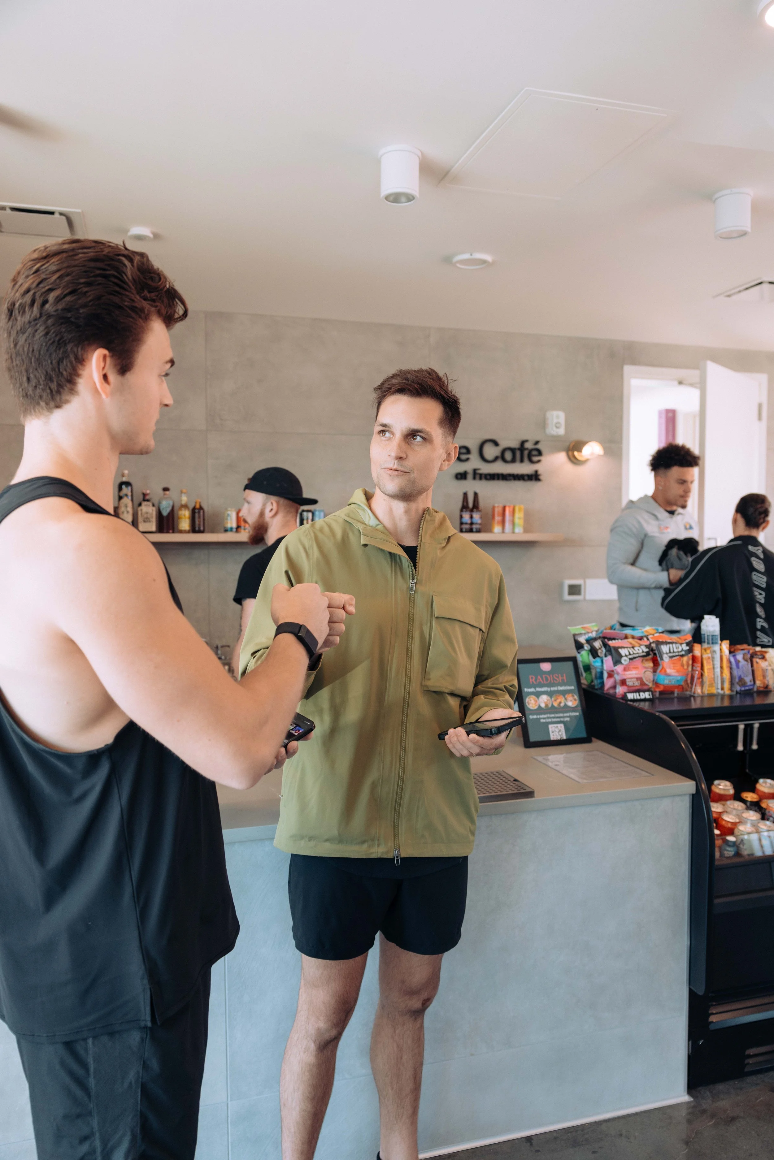 The Café at Framework  Sustain the heat with a coffee to-go or a zero-proof cocktail after your plunge. The Café serves a curated selection of new and noteworthy beverage brands and creations, as well as snacks, pre or post-sessions.  