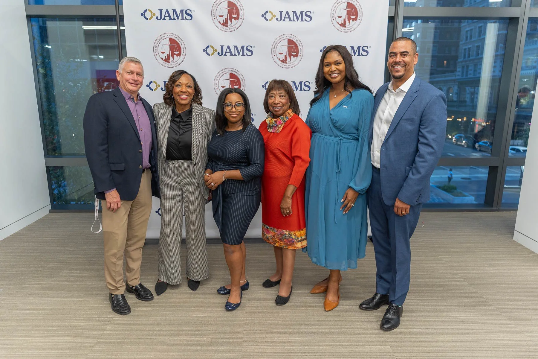 Fav JTB09182601_2437.jpg