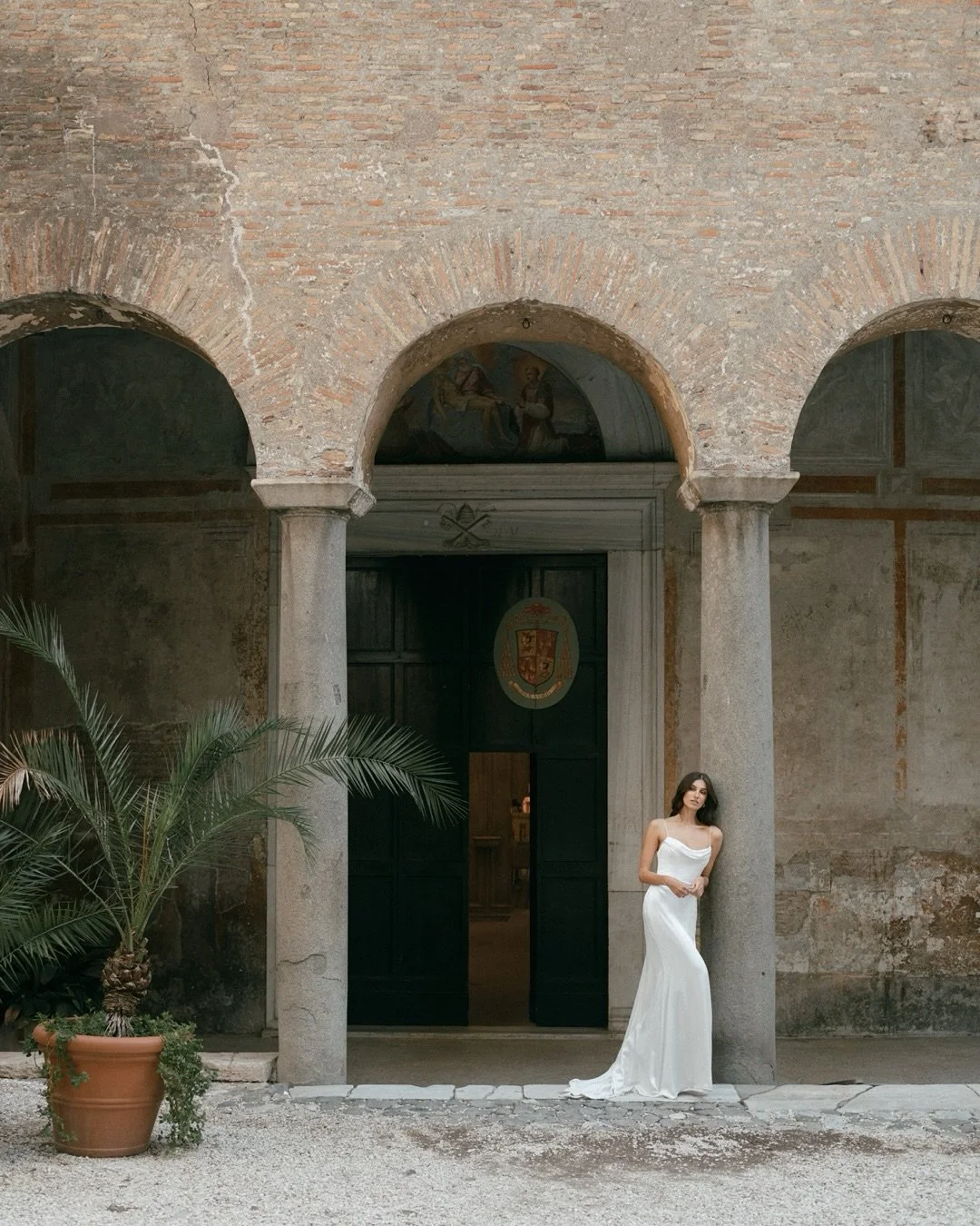 Beautiful Emmy in Bella Roma

Designer: @alexandragrecco