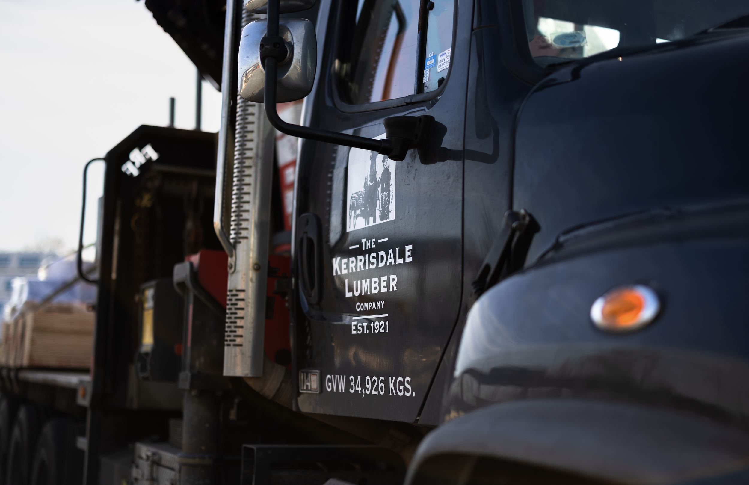 Why Local Builders Choose Kerrisdale Lumber for Vancouver Projects