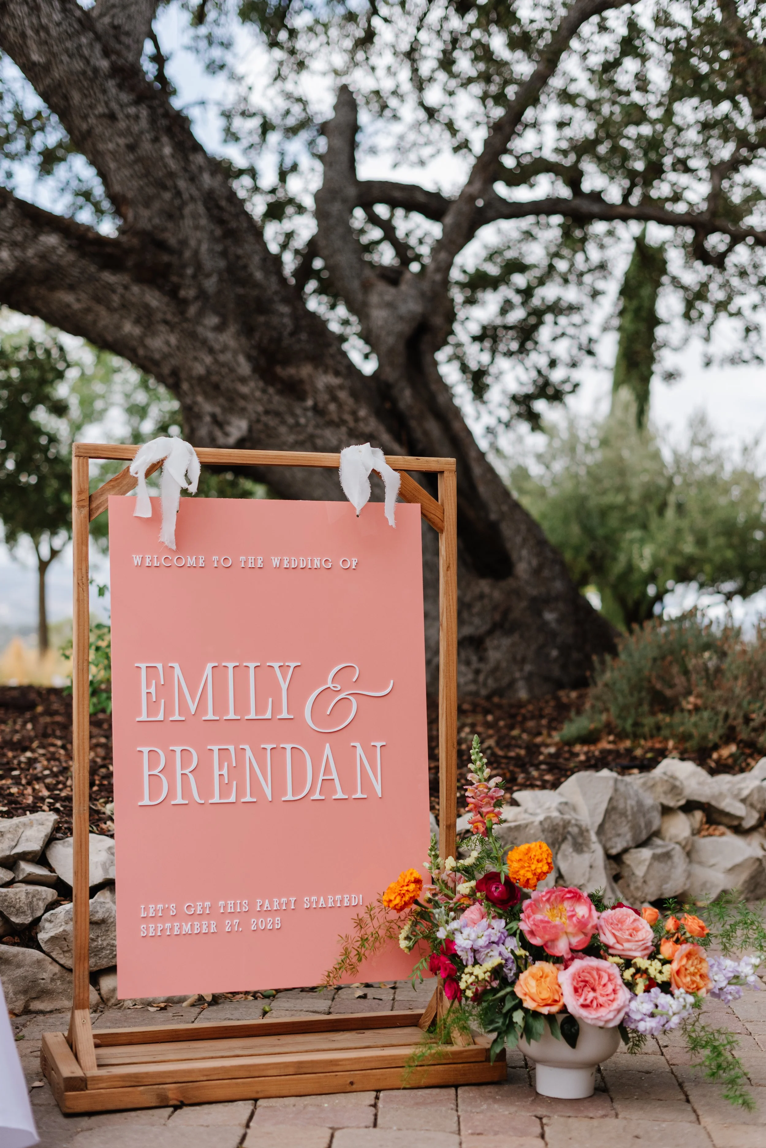 B+EWeddingPreviews-47.jpg