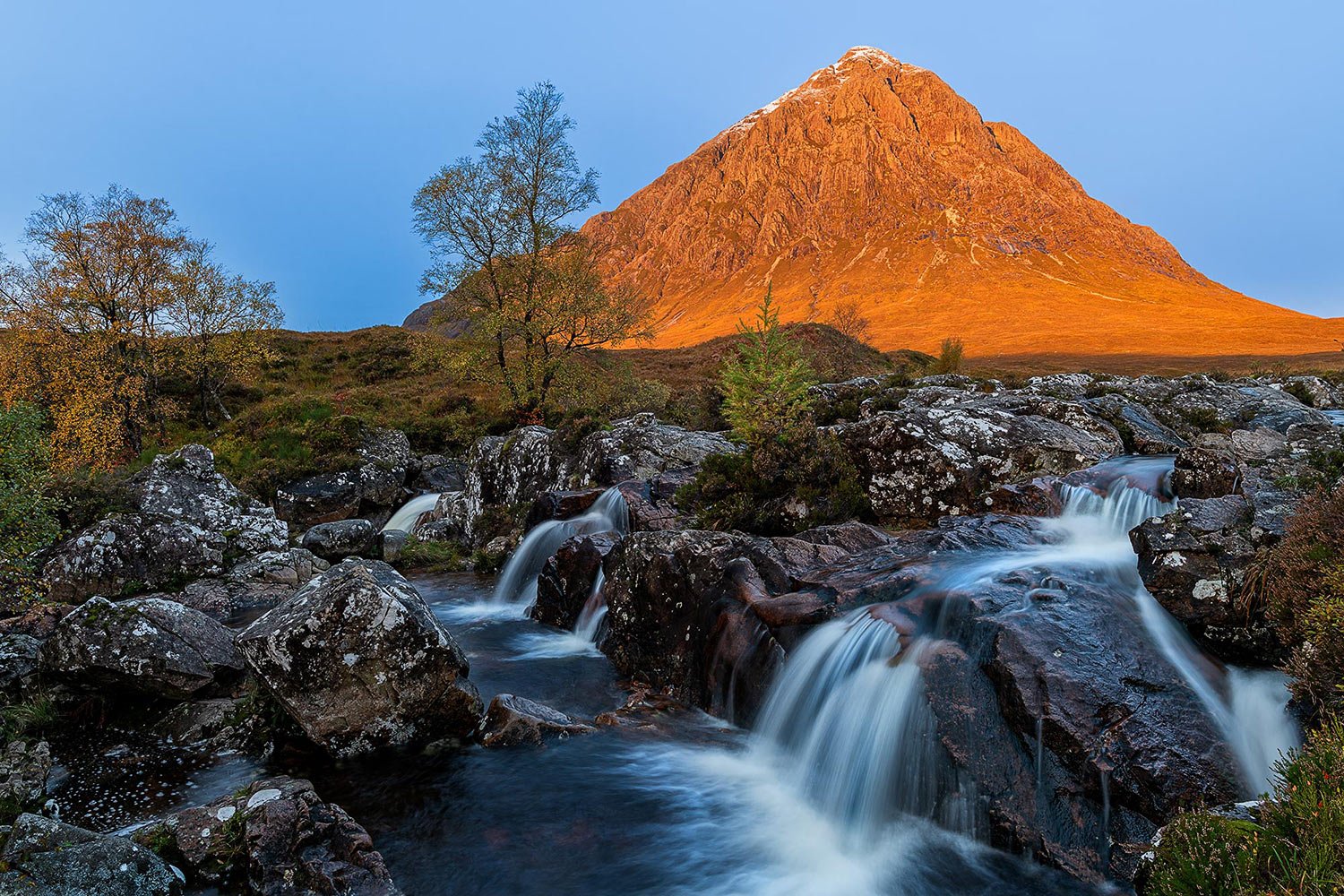 Buachaille Etive Mor Sunrise During Autumn In Glencoe